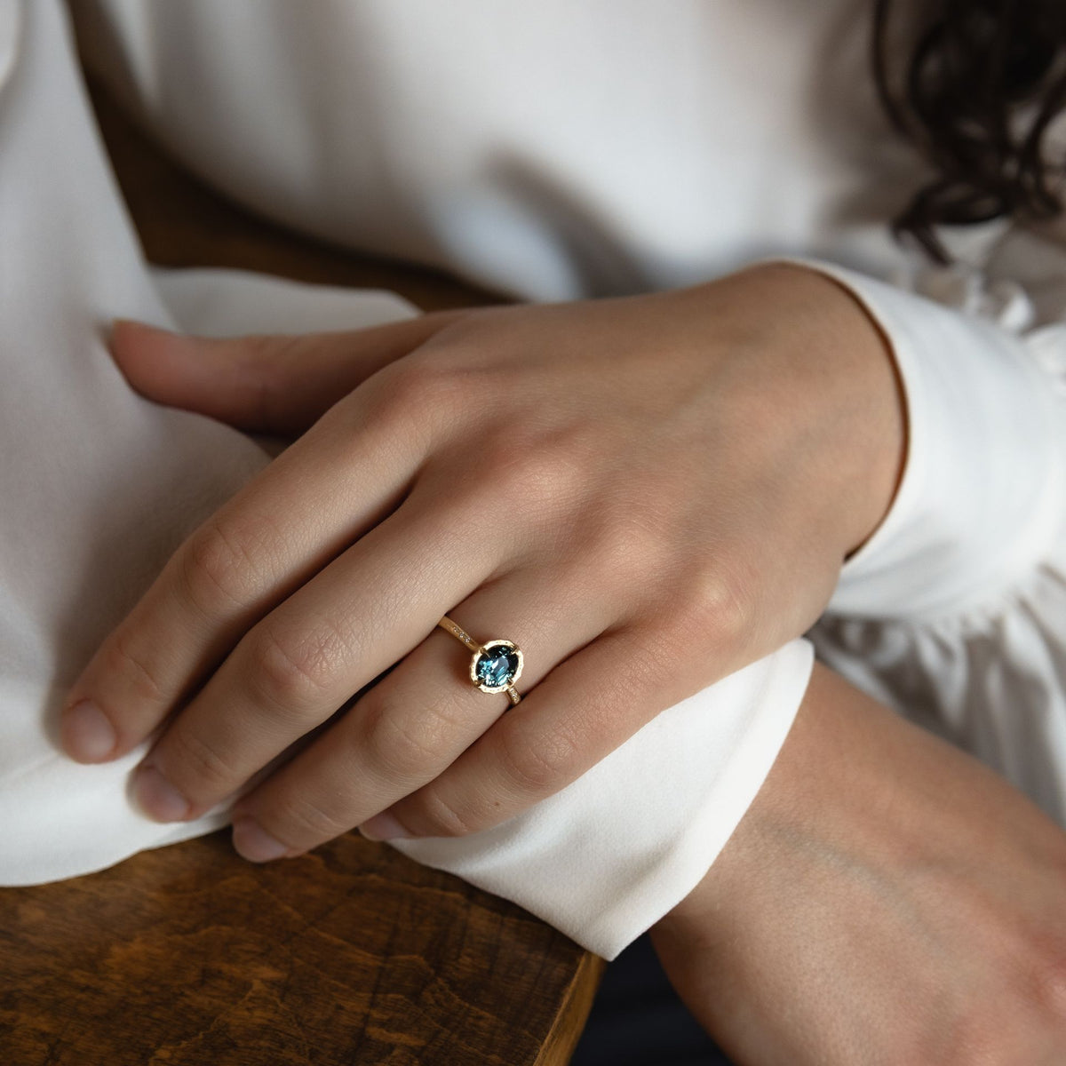 Oval Green Sapphire Lotus Ring - 1.52ct