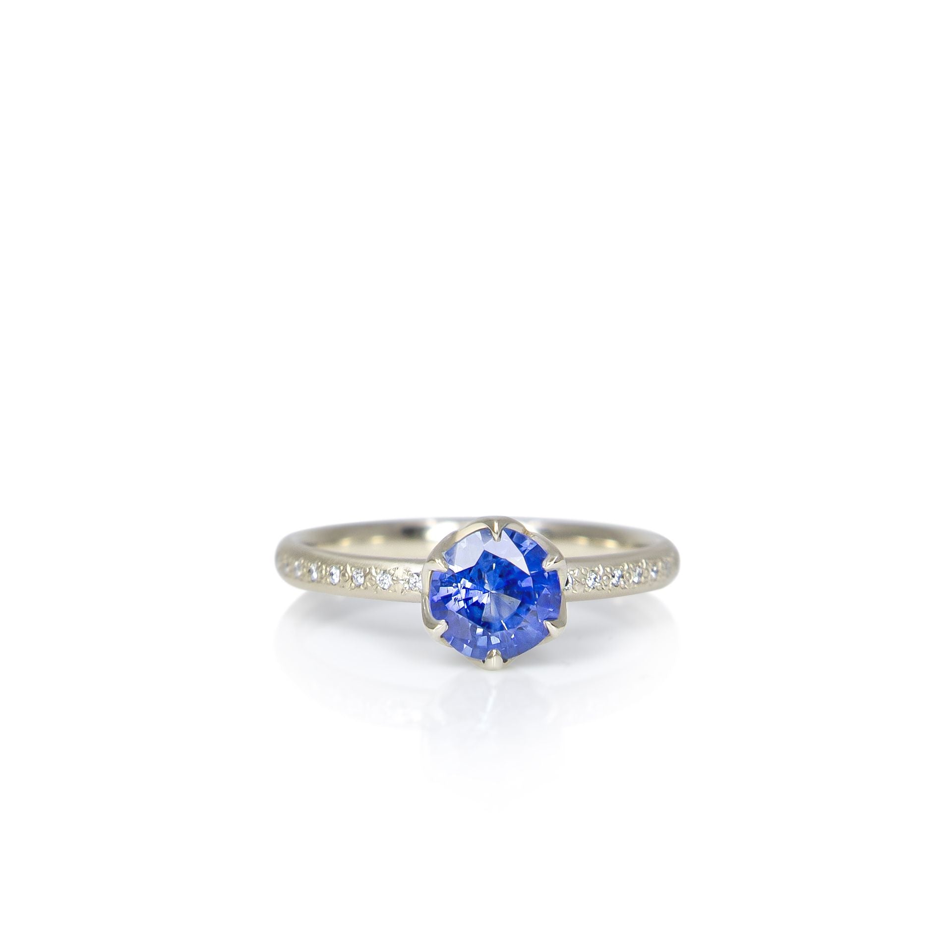 Round Sapphire Honeycomb Ring - 0.98ct