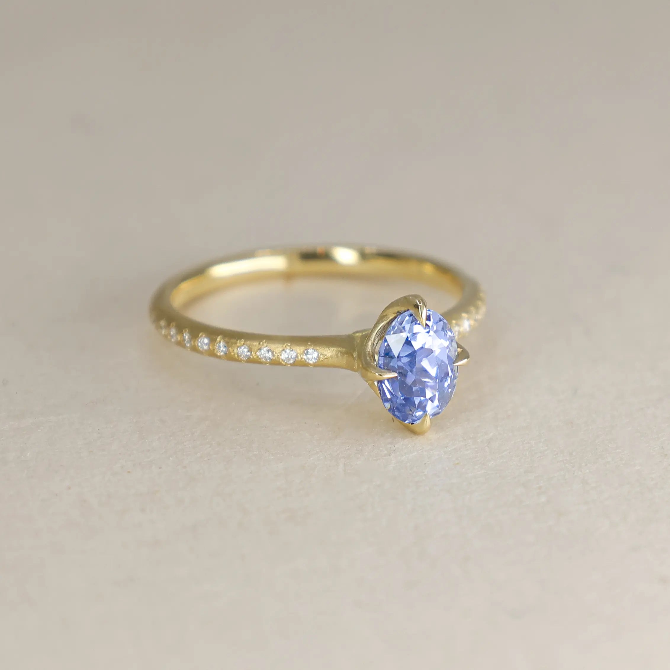 Oval Sapphire Rosehip Ring - 1.30ct