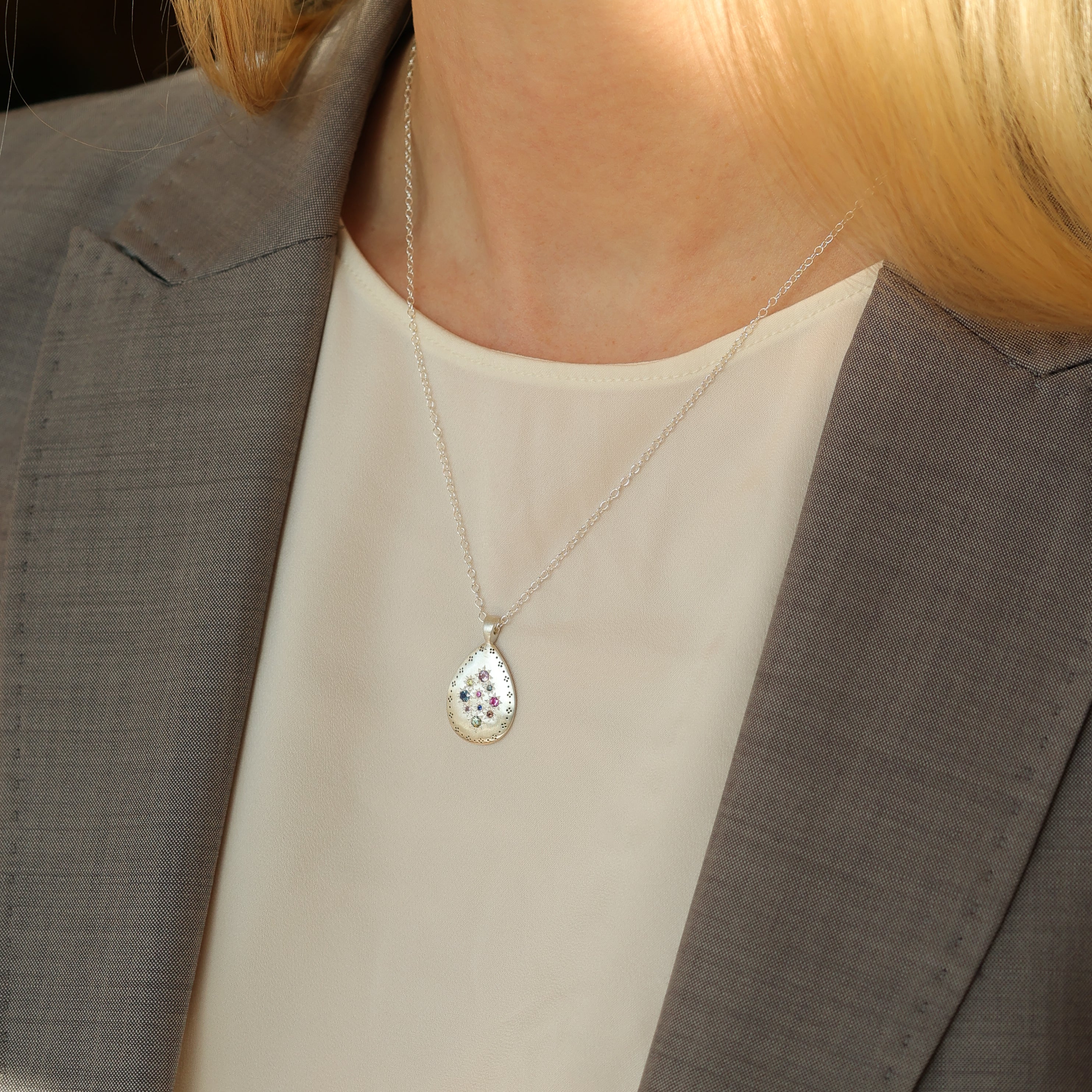 Silver Lights Teardrop Pendant