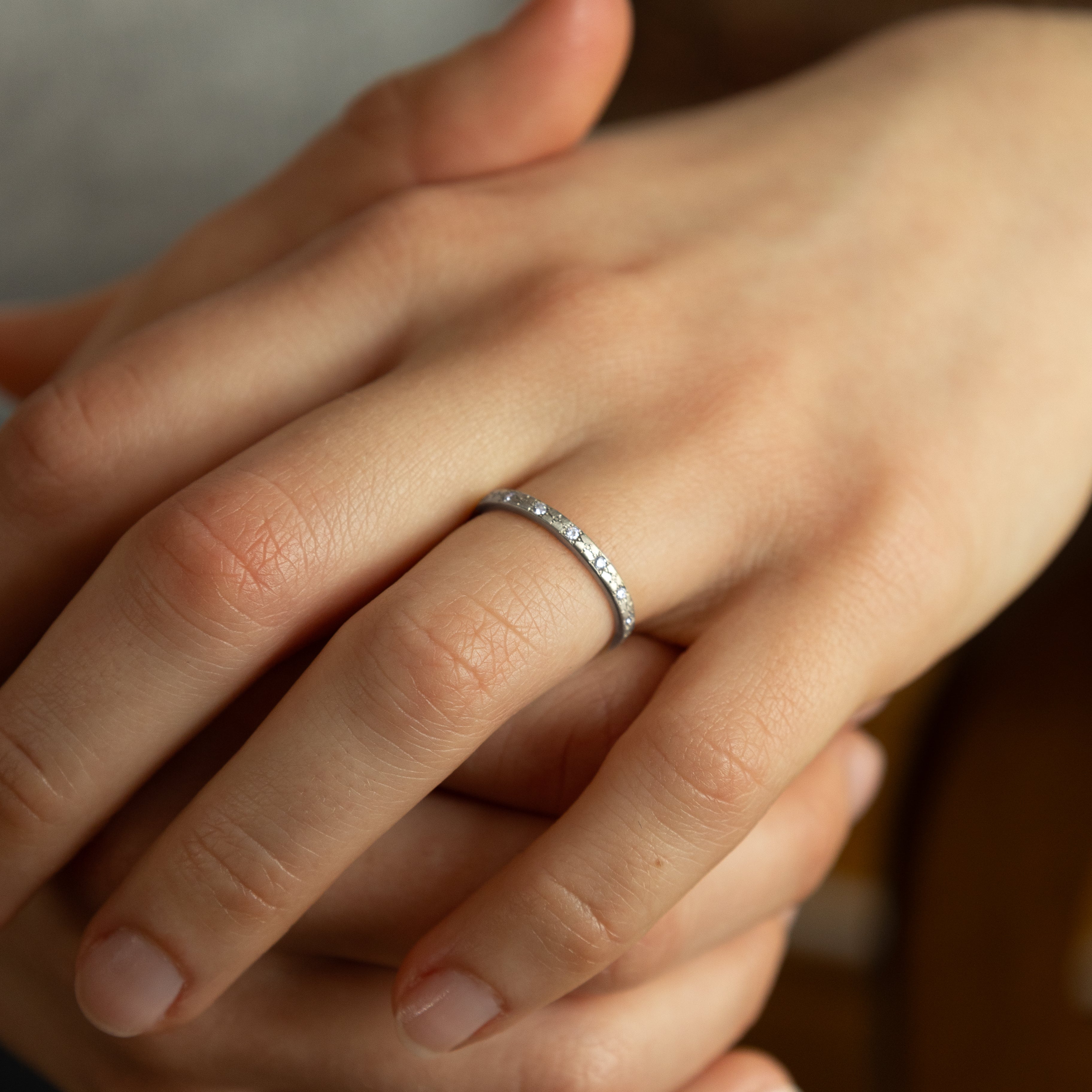 Stepping Star Band in Platinum