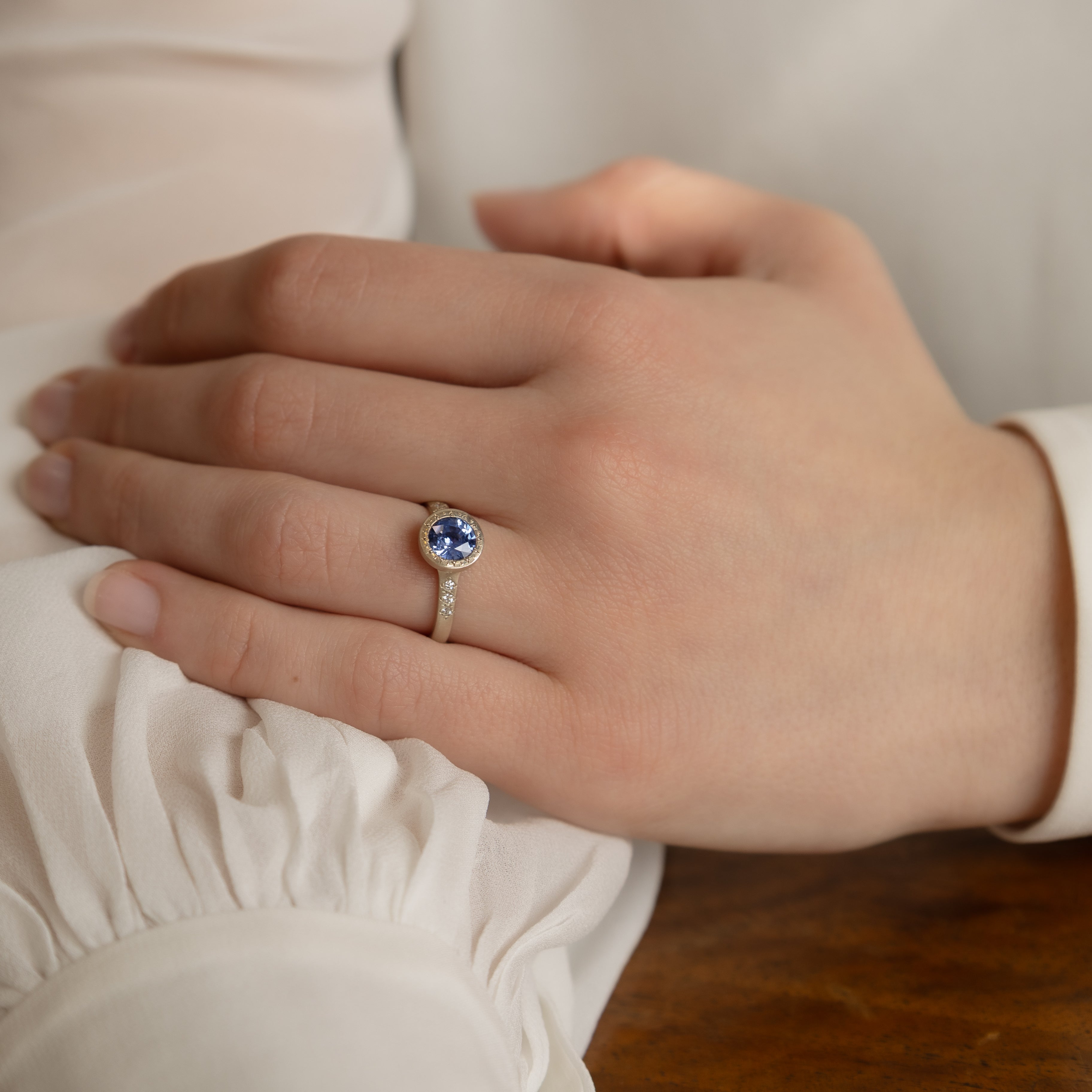 Round Sapphire Etched Bezel Ring - 1.13ct