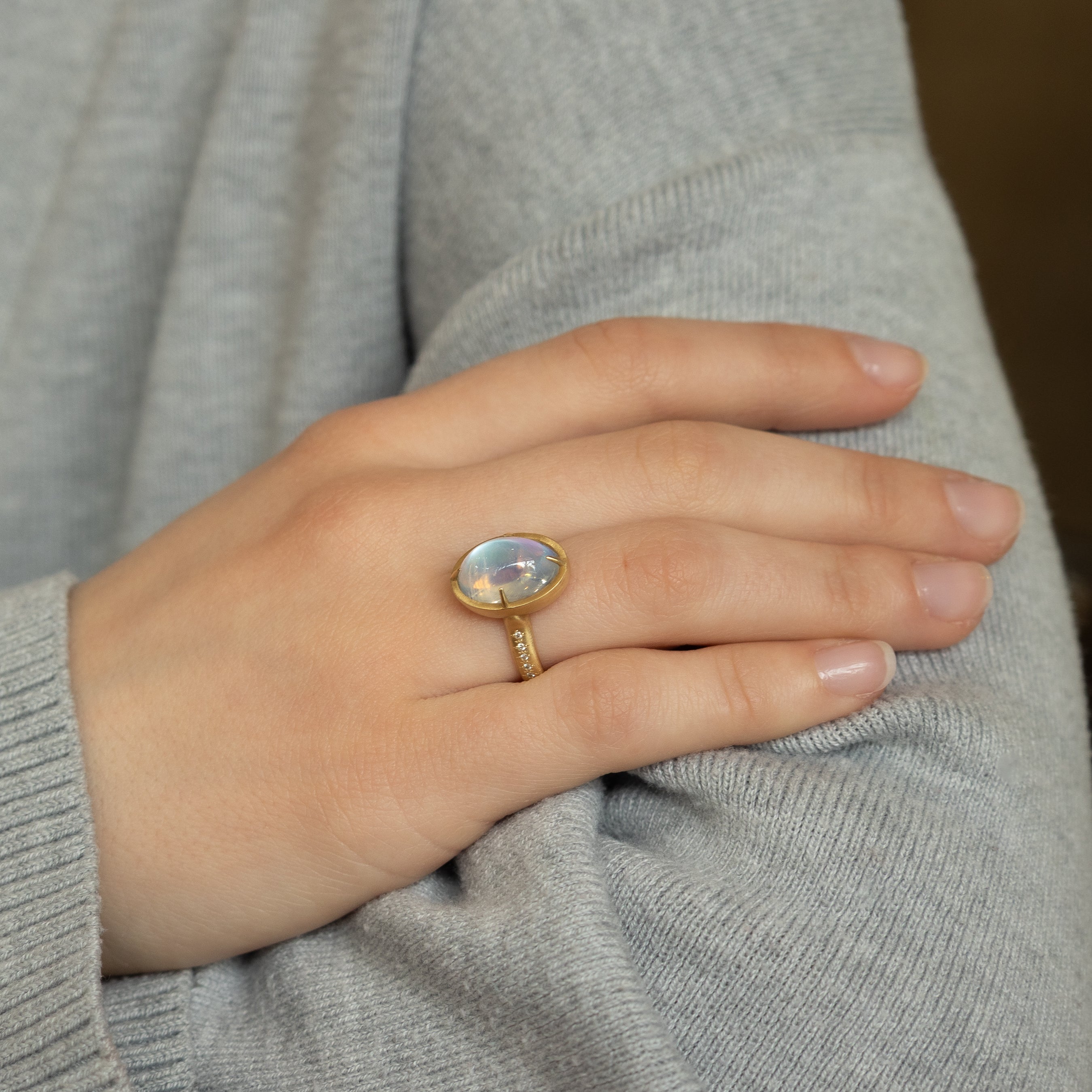 Oval Rainbow Moonstone Ring
