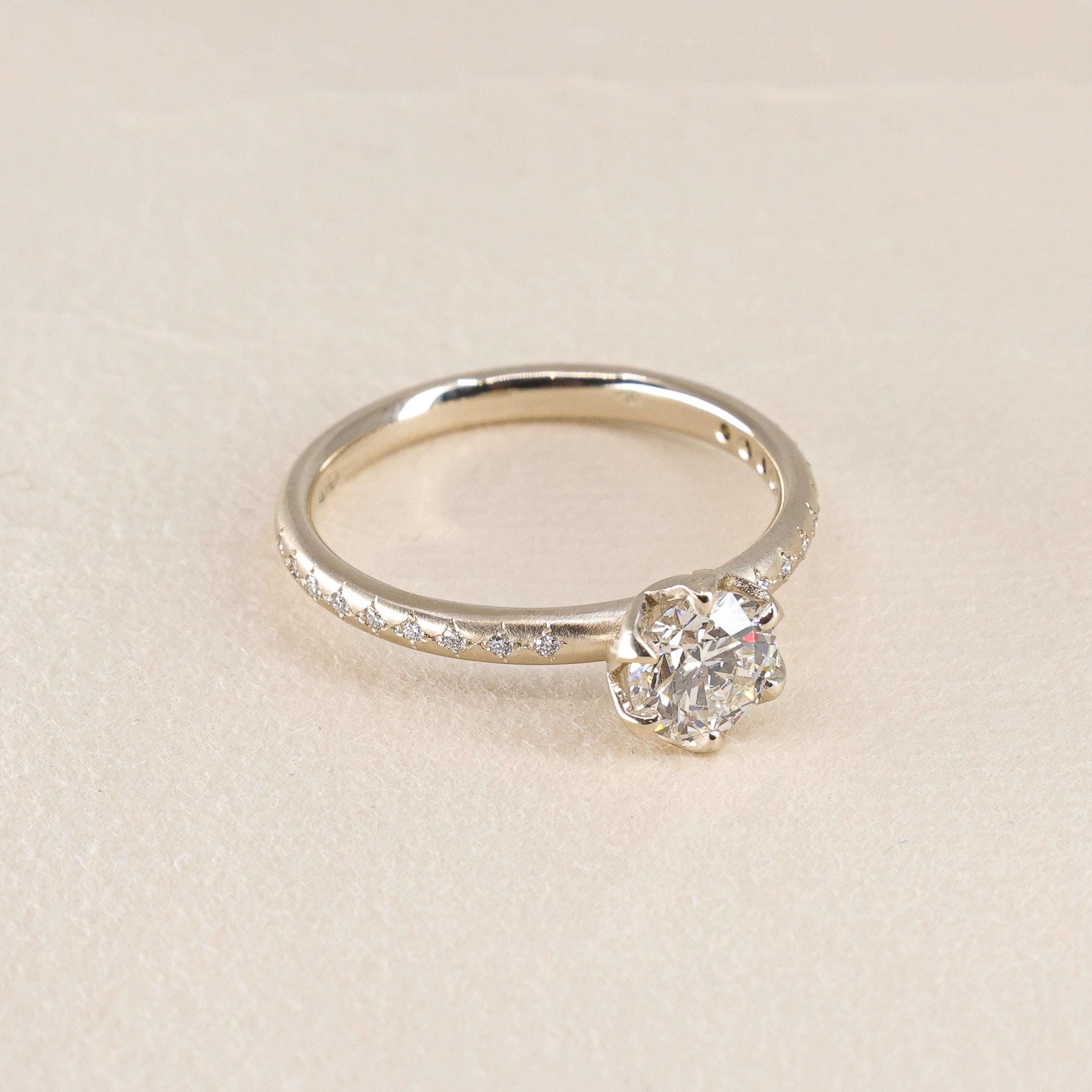 Honeycomb Ring in White Gold