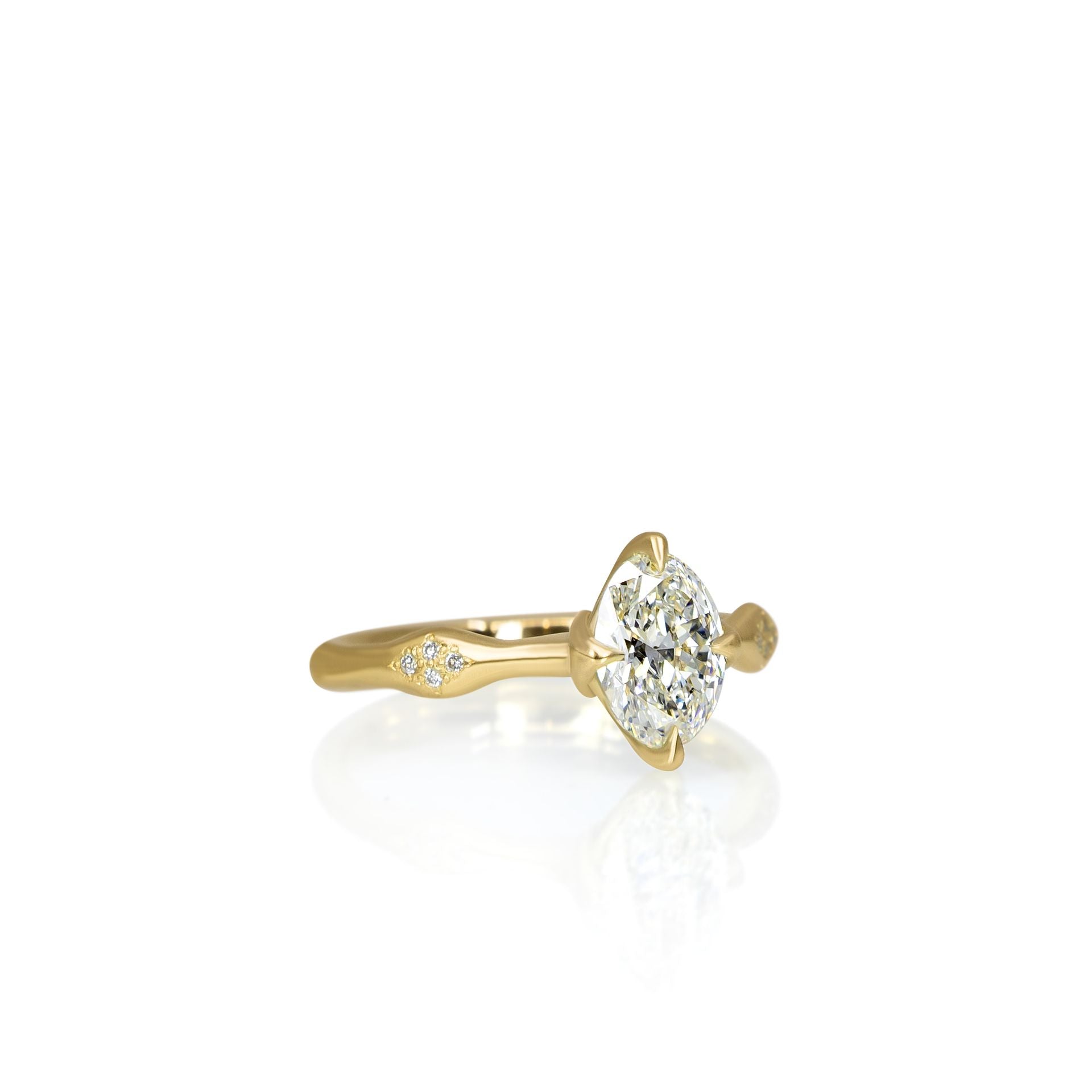 Oval Rosebud Ring - 1.02ct