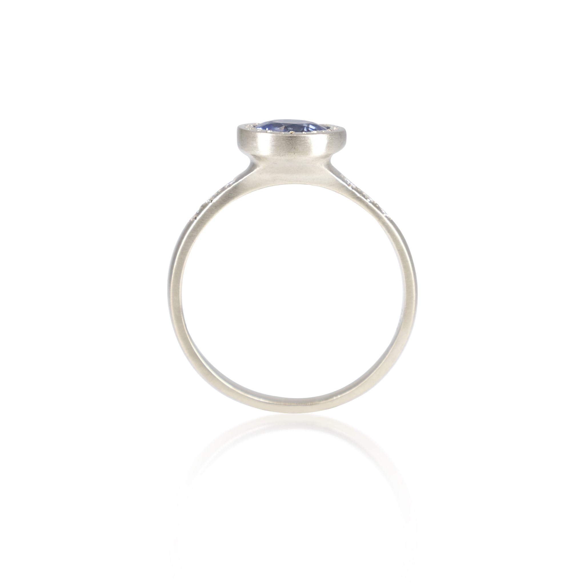 Round Sapphire Etched Bezel Ring - 1.13ct