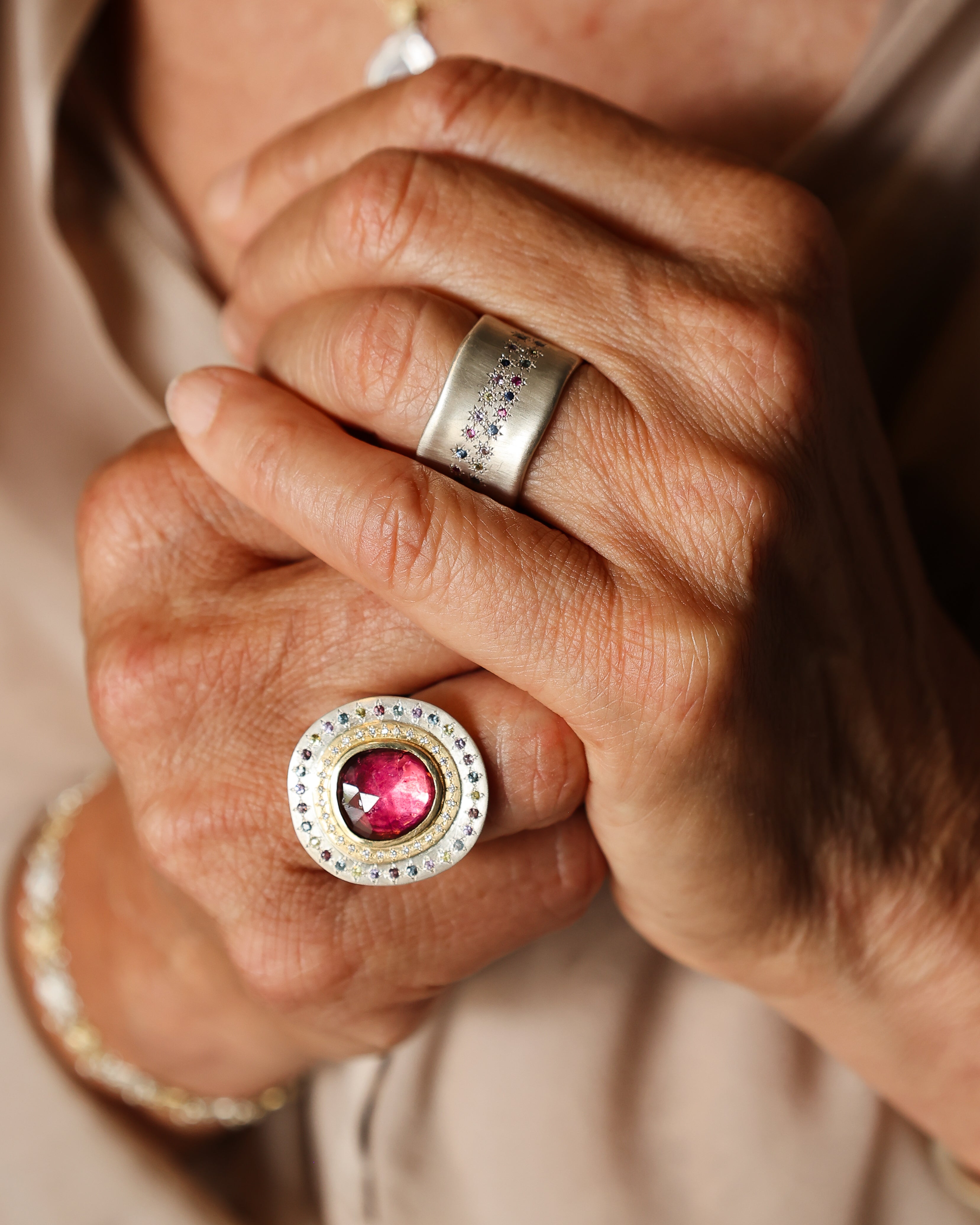 Double Line Organic Wide Band