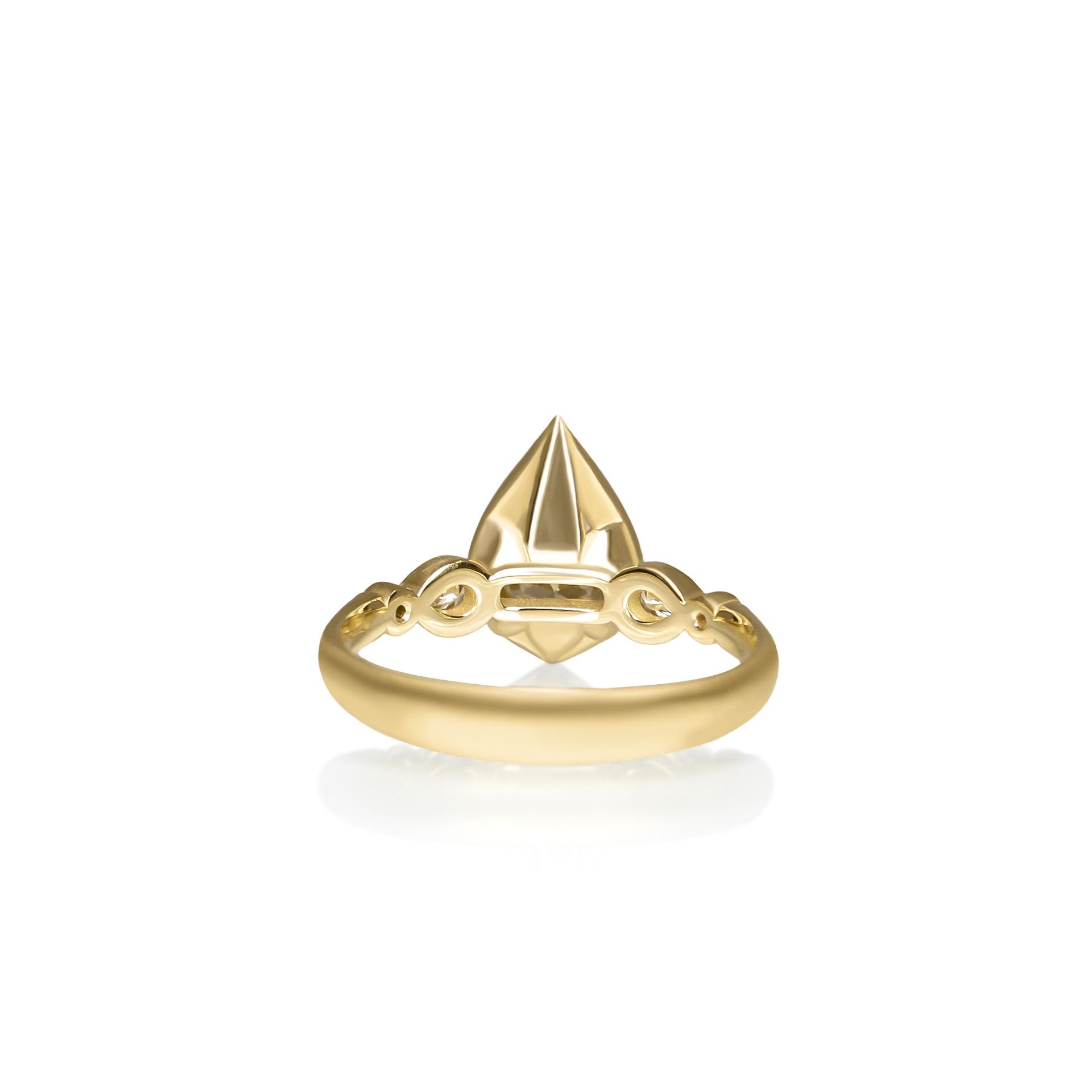 Pear Summer Lotus Ring - 1.01ct
