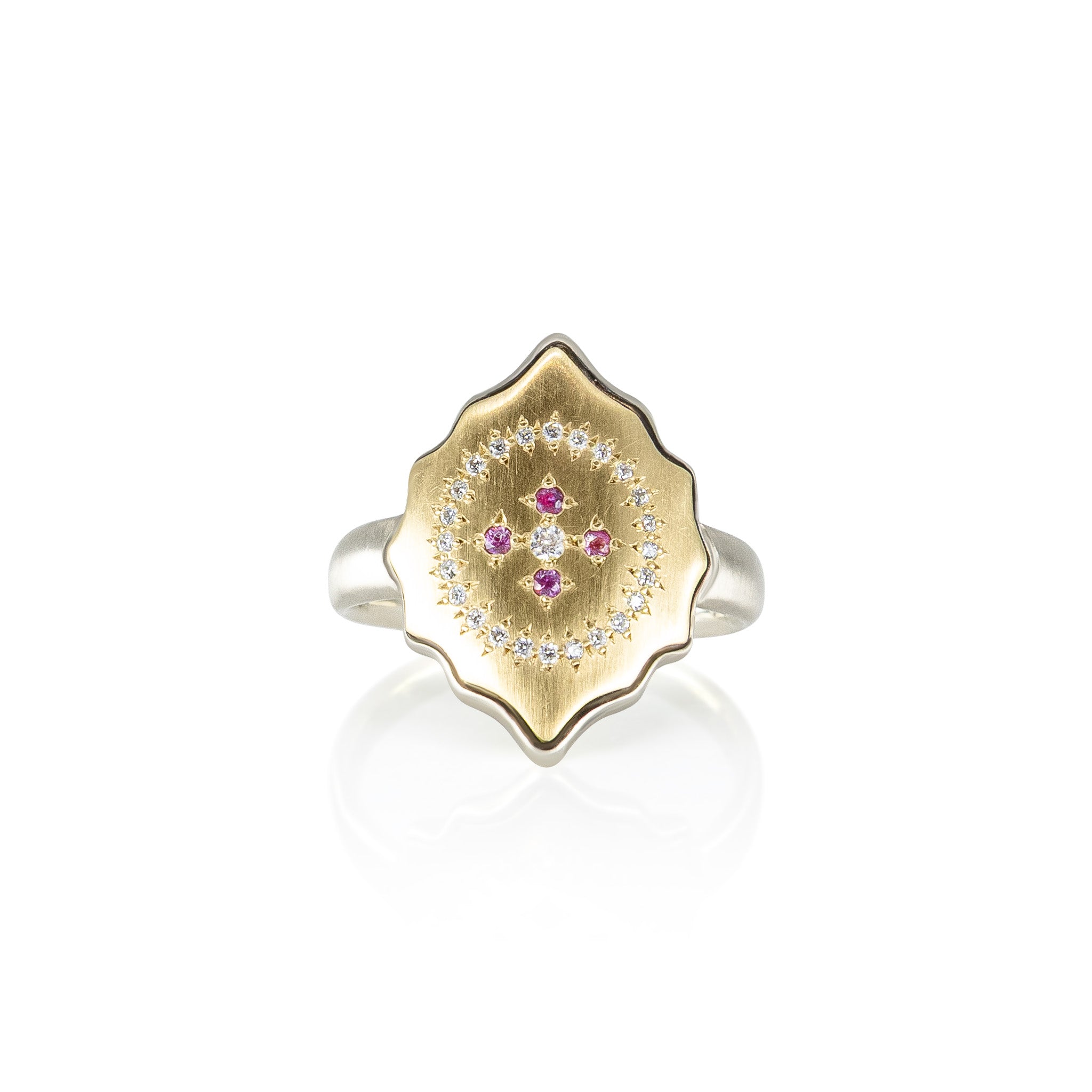 Gold Scalloped Ring with Pink Sapphire & Diamond