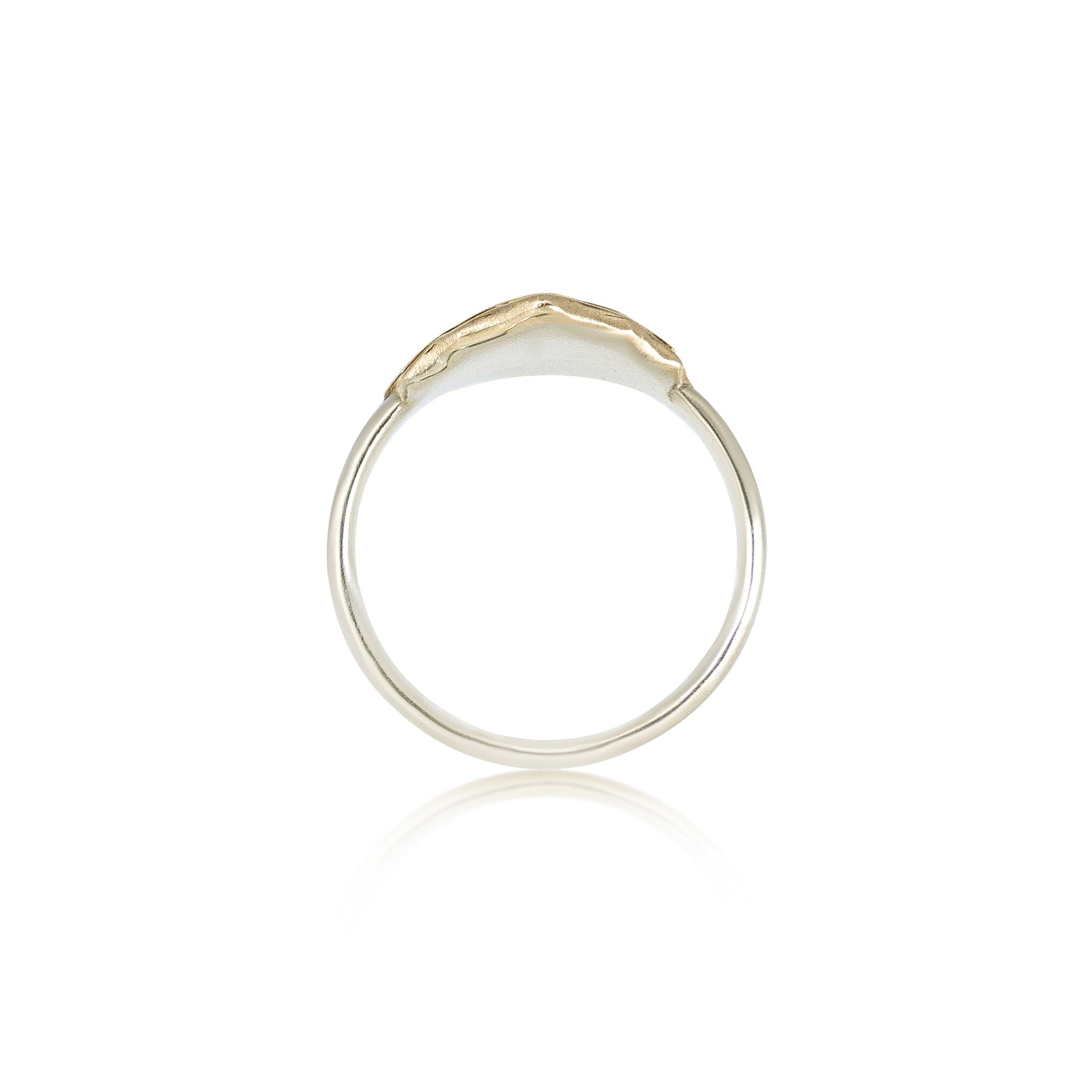 Gold Scalloped Ring with Pink Sapphire & Diamond