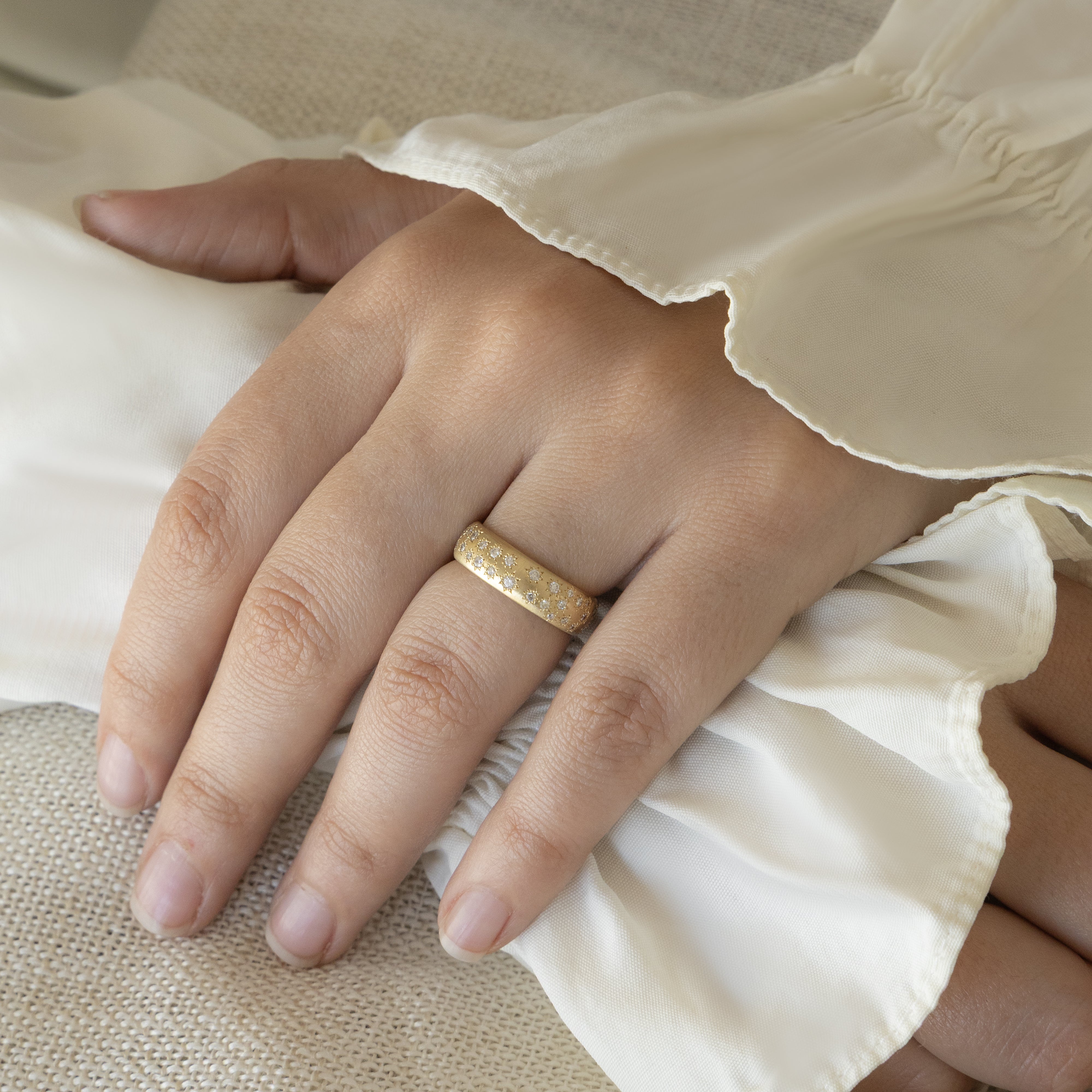 Multi-Stone Band