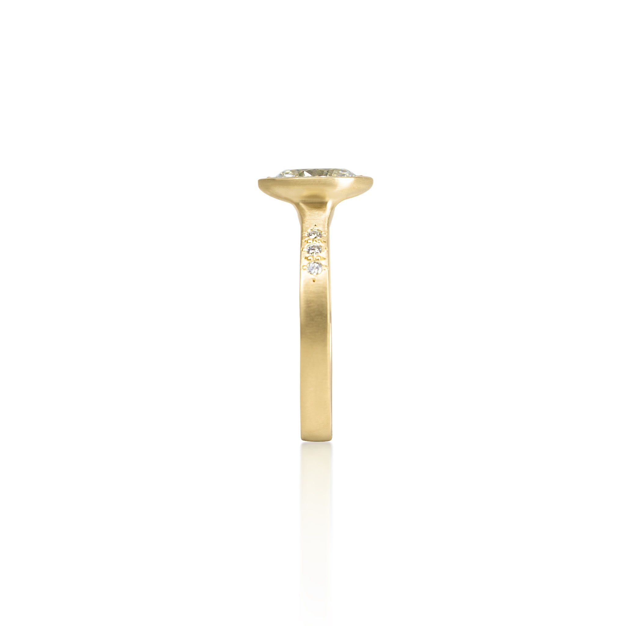 Oval Etched Bezel Ring - 1.00ct