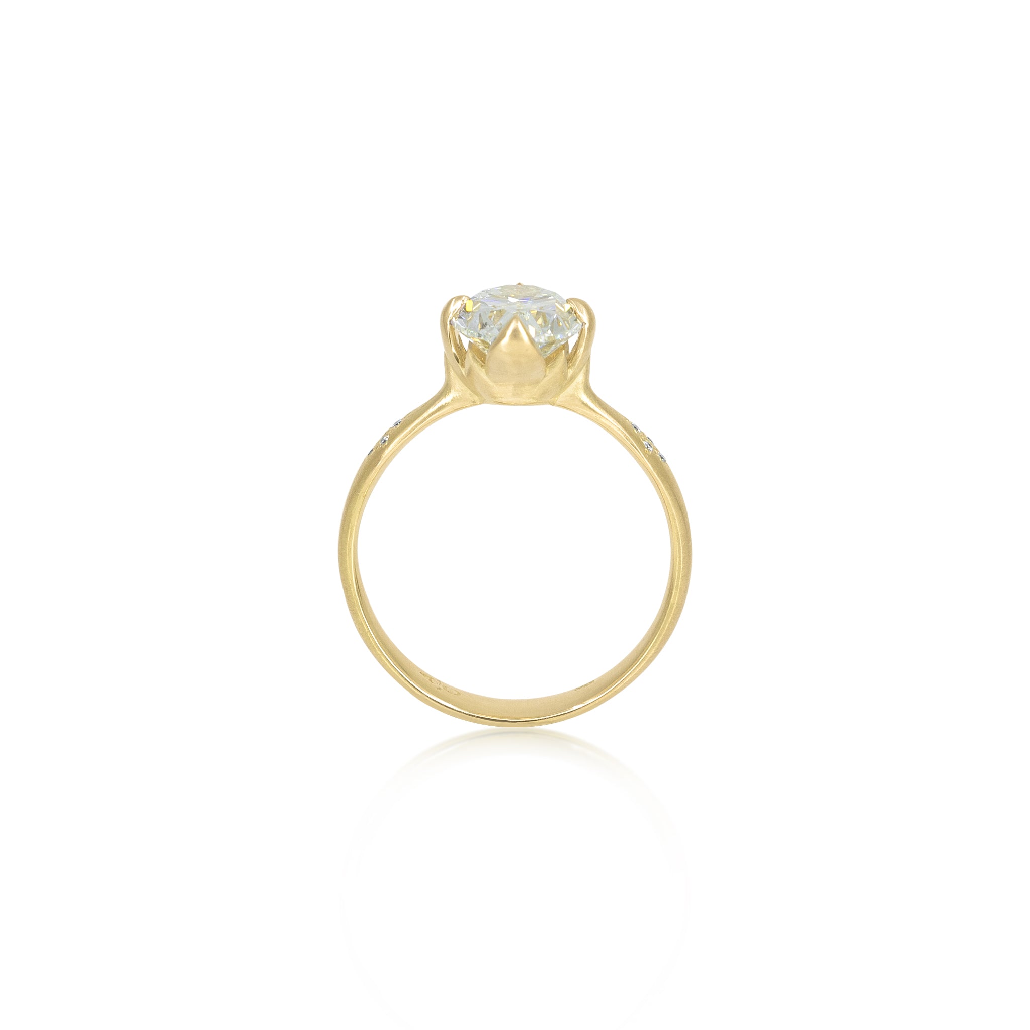 Oval Rosebud Ring