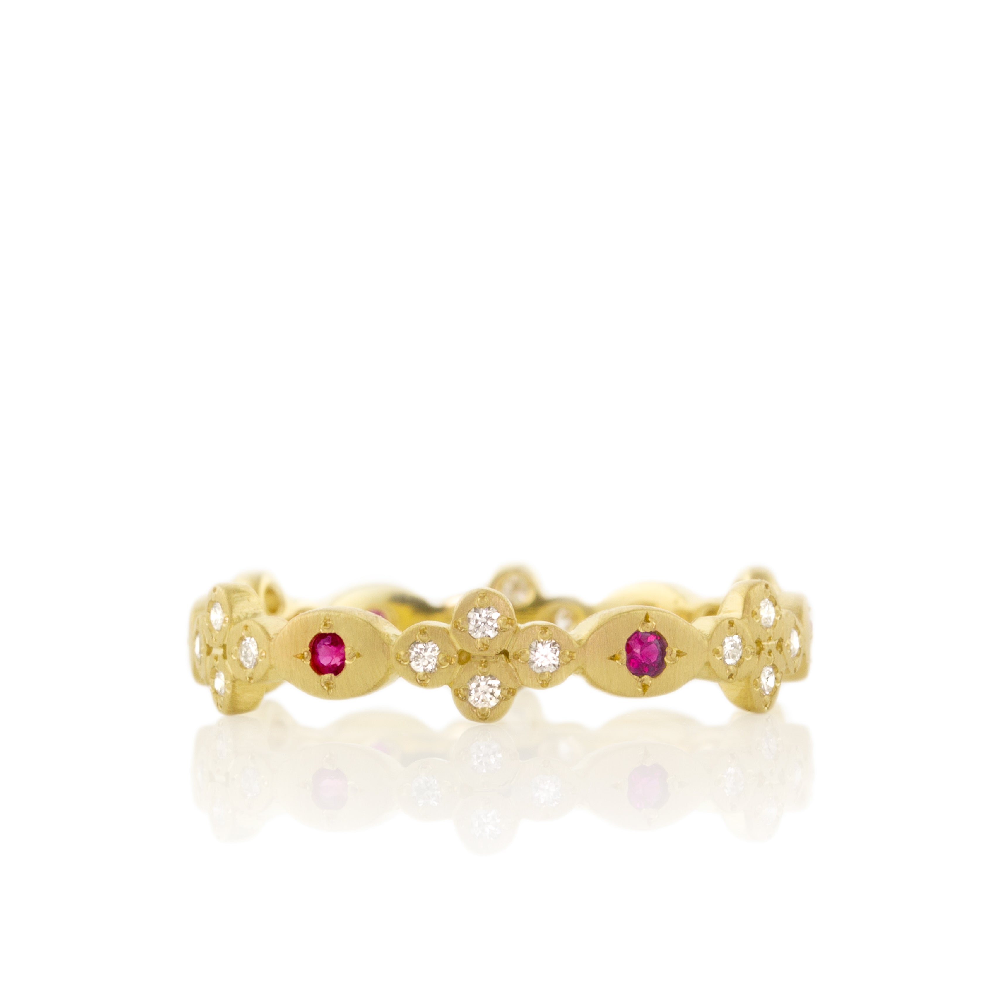 Pink Sapphire Clover Band