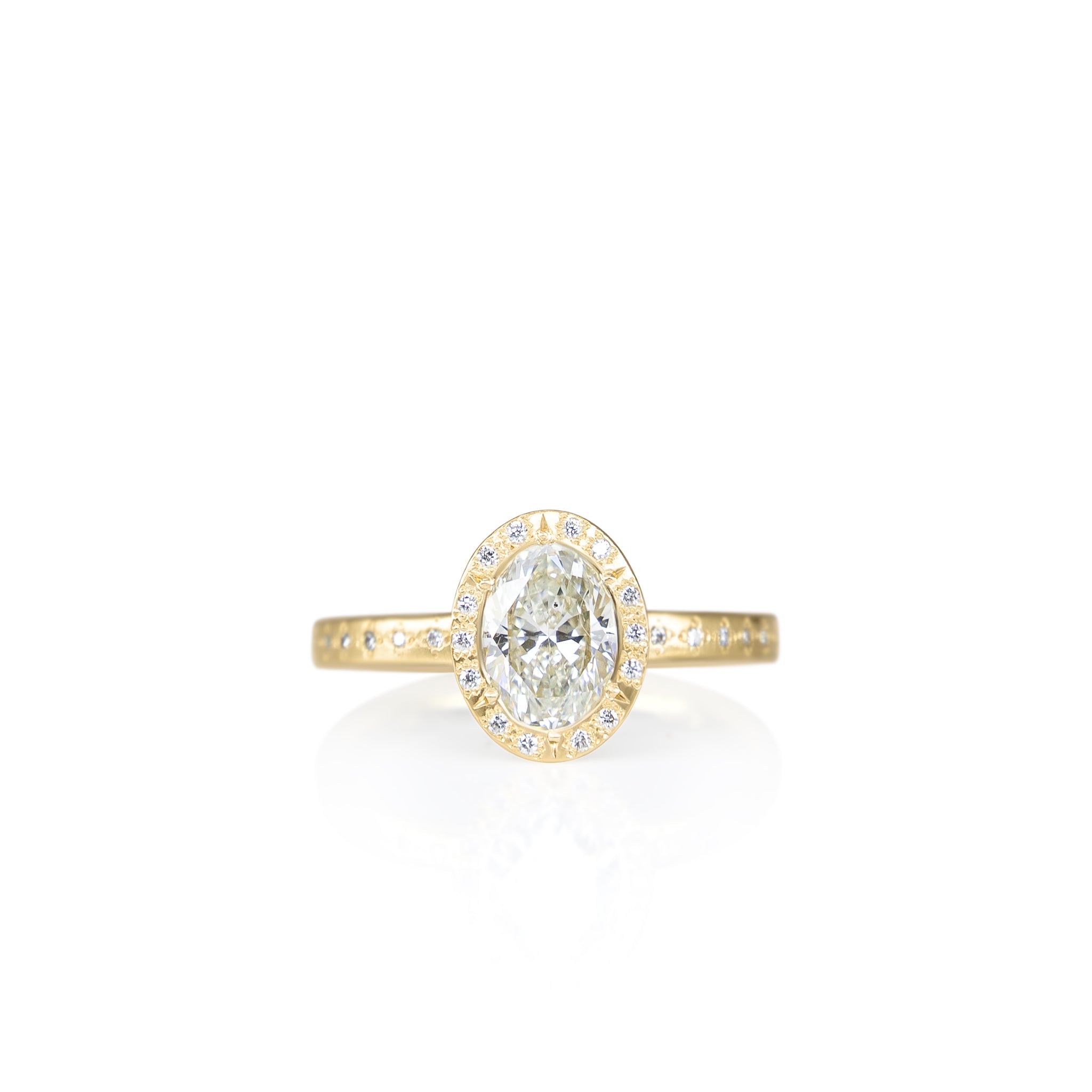 Oval Woven Halo Ring - 1.01ct