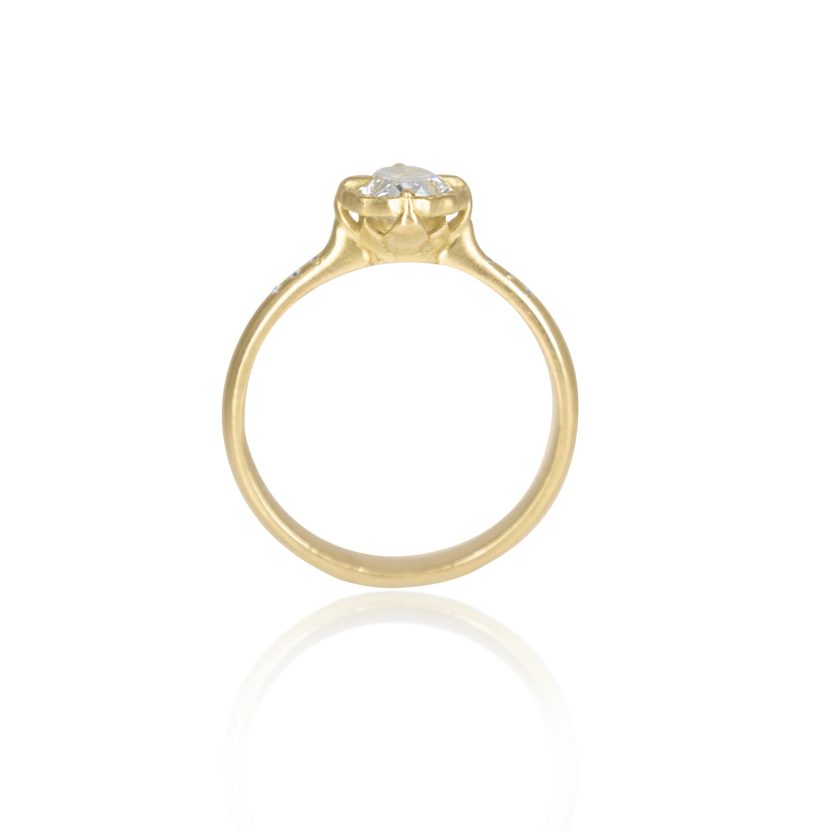 Oval Lotus Ring - 1.10ct