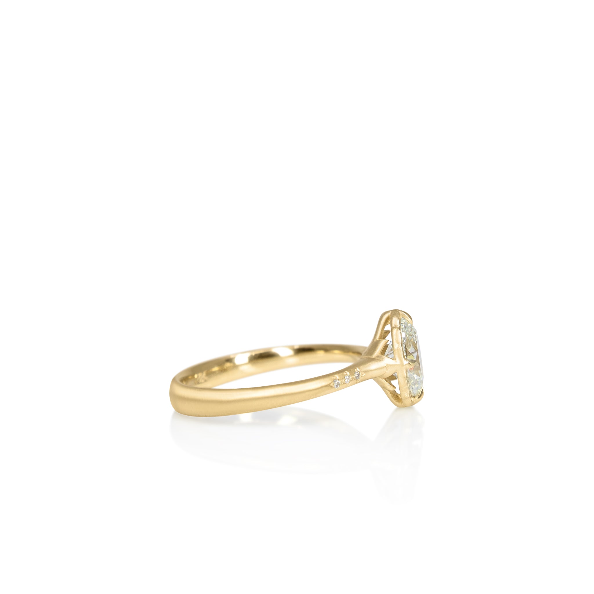 Oval Lotus Ring - 1.00ct
