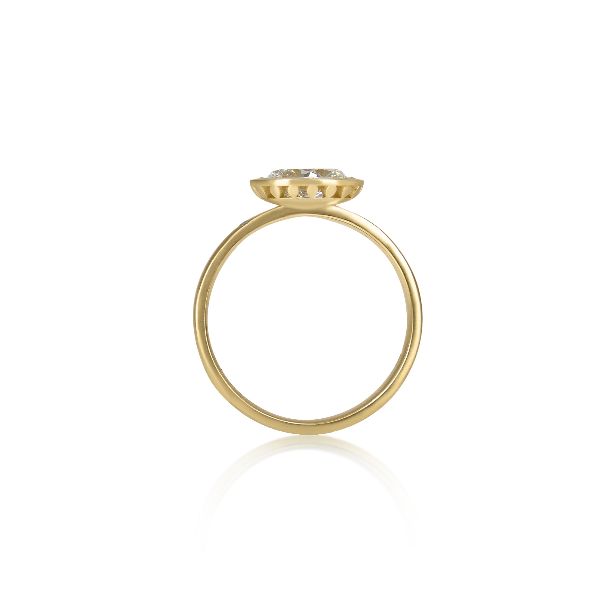 Oval Basket Ring - 0.90ct