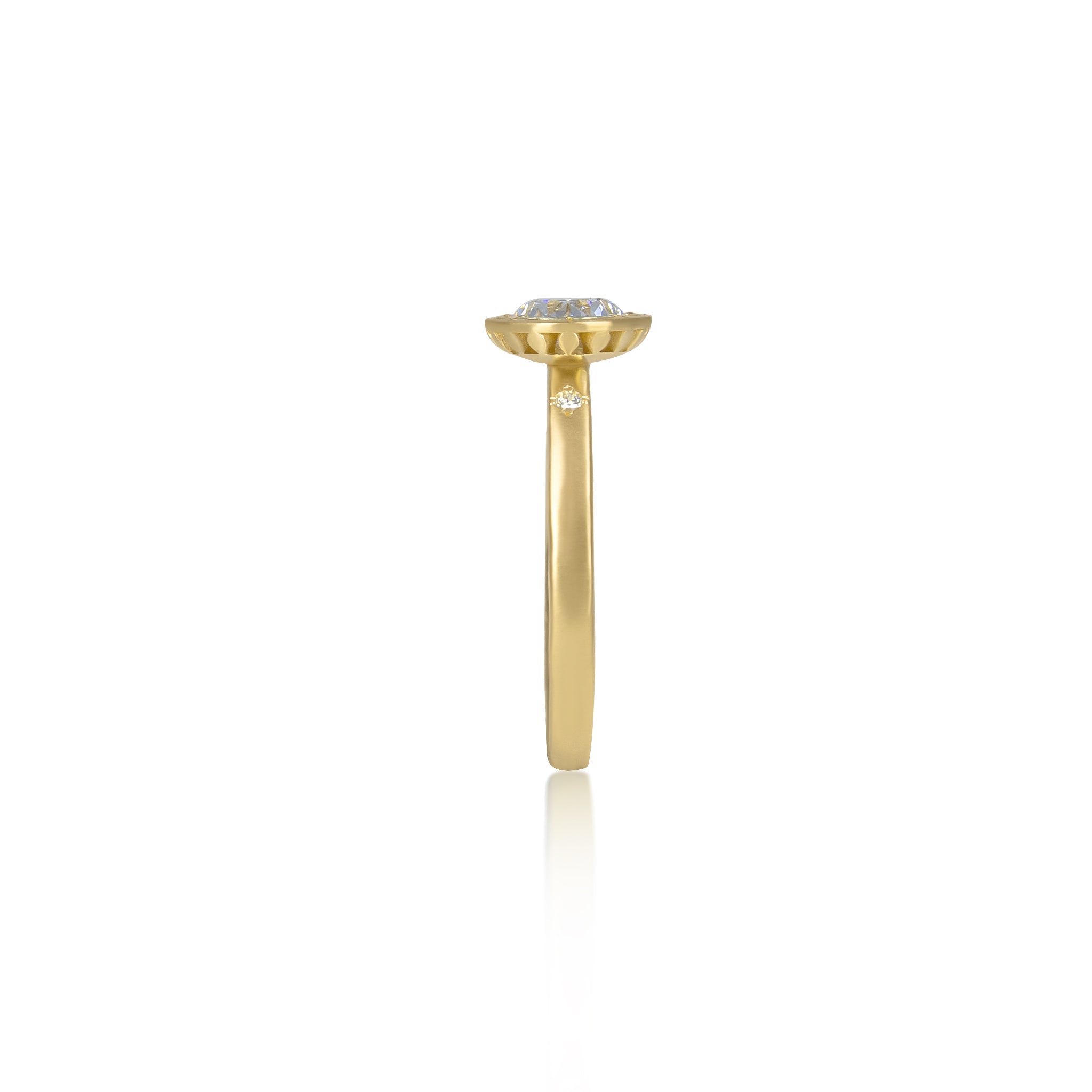 Oval Basket Ring - 0.90ct