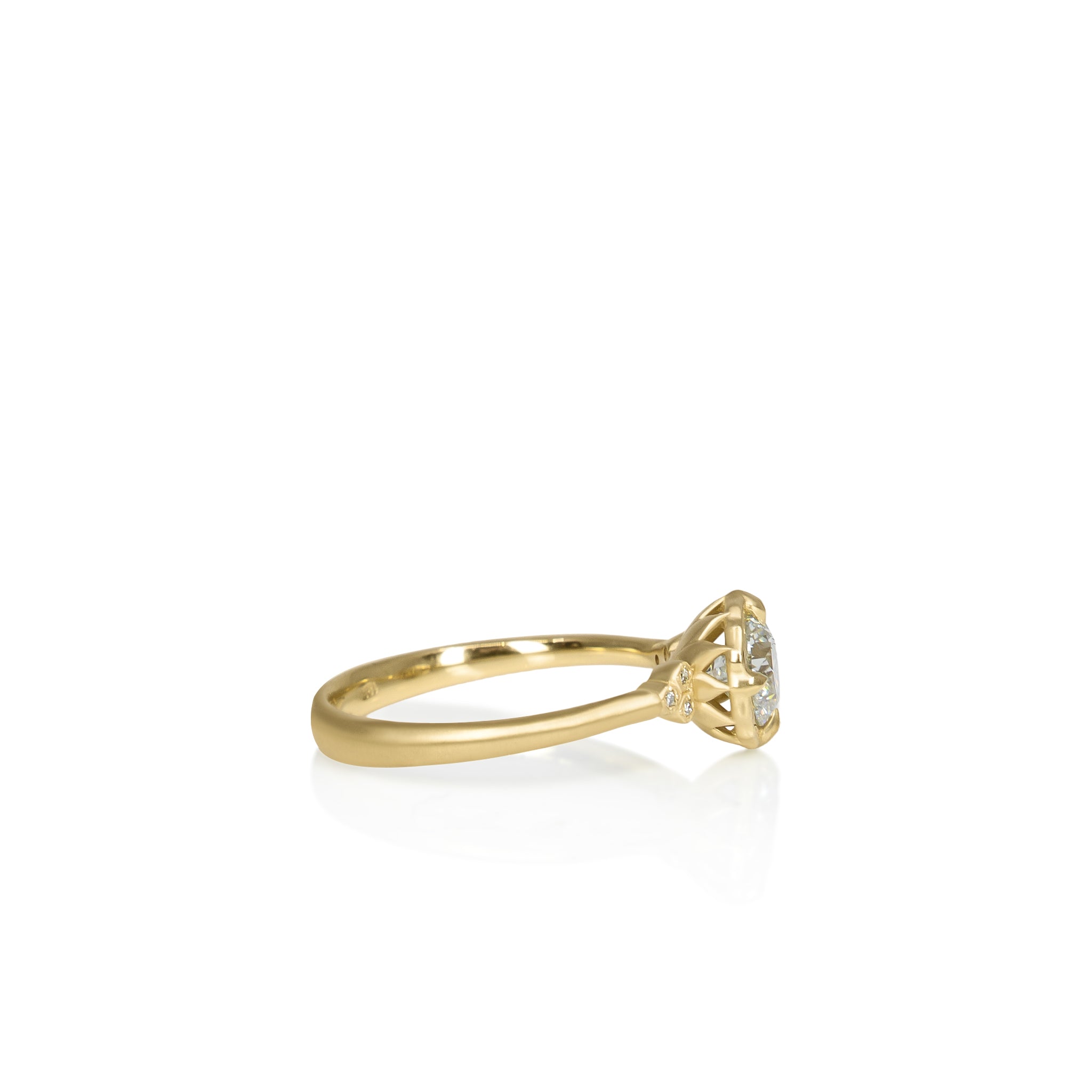 Round Luna Ring - 0.72ct