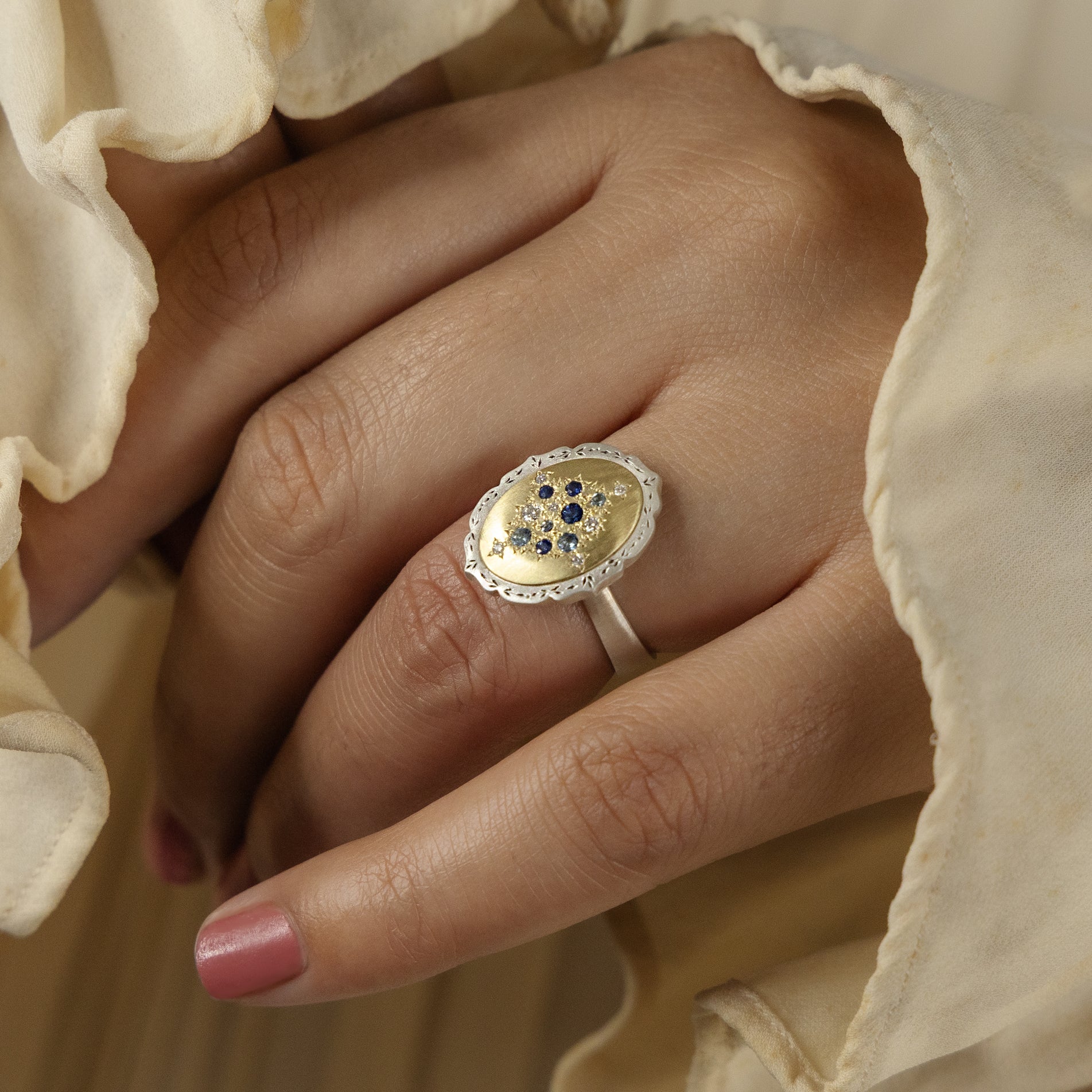 Oval Scallop Edge Ring