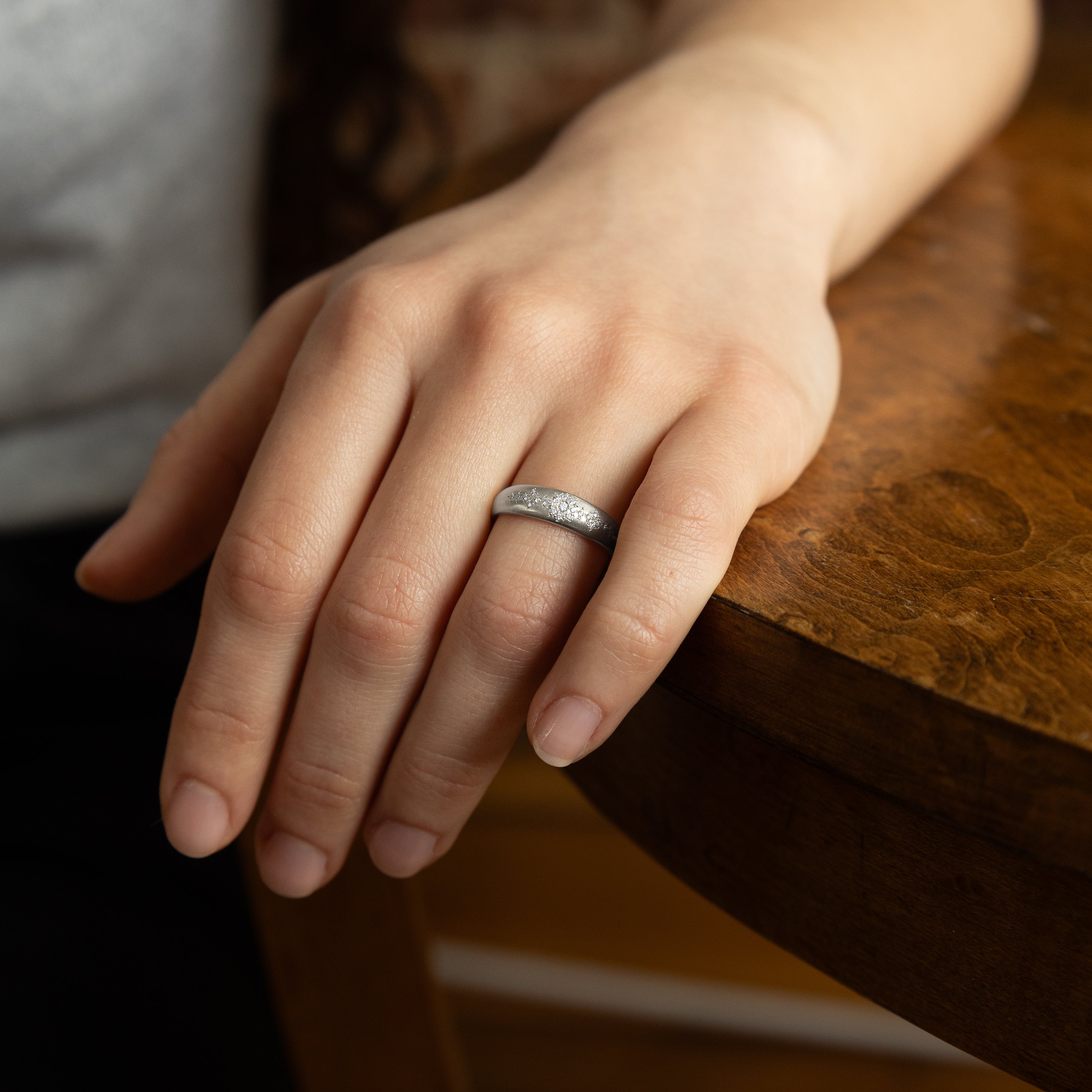 Tapered Shimmer Band in Platinum