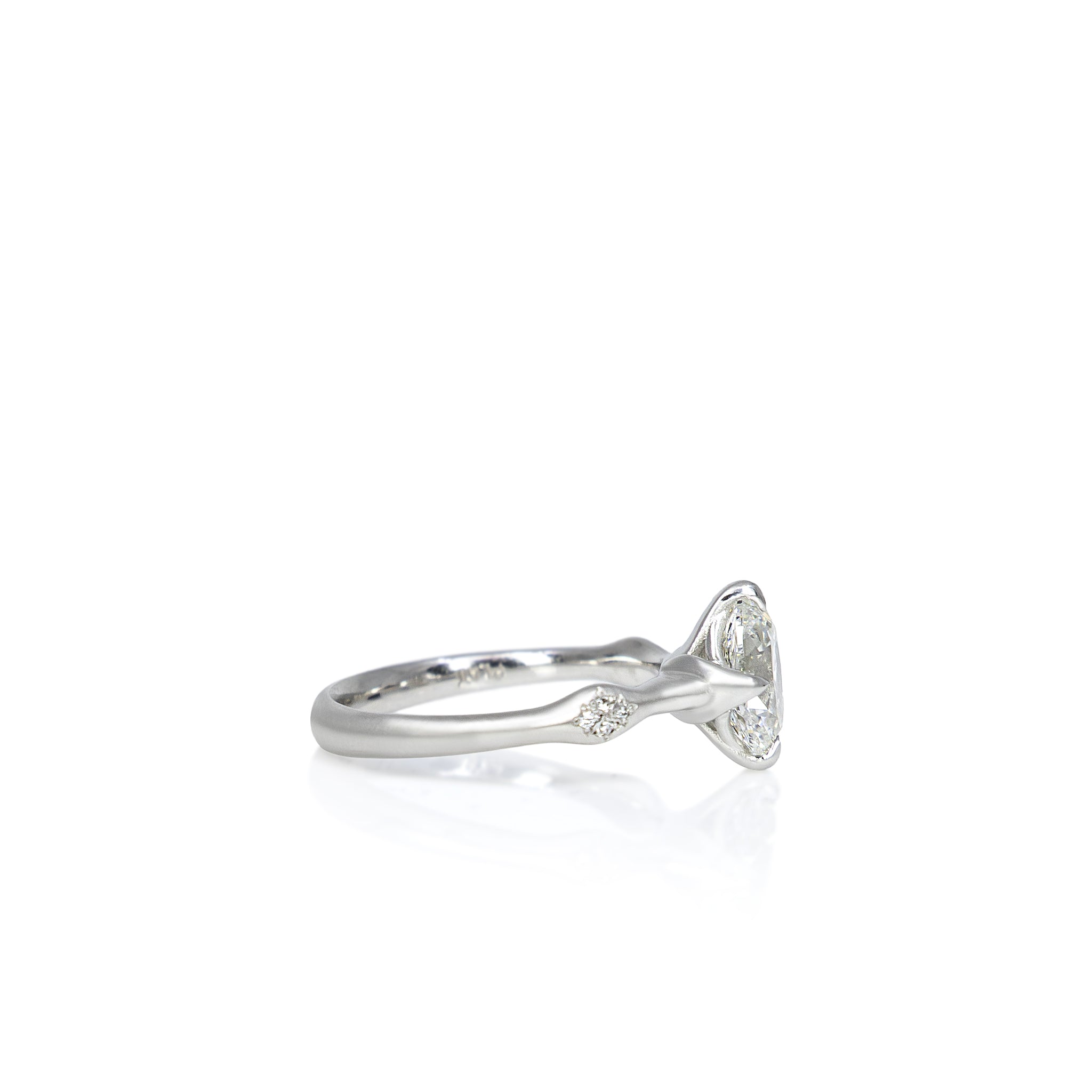 Oval Rosebud Ring - 1.51ct
