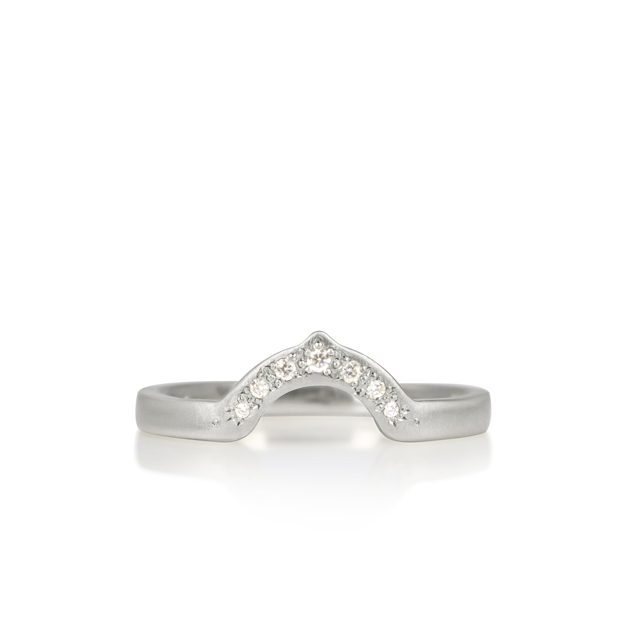 Rounded Nesting Band in Platinum