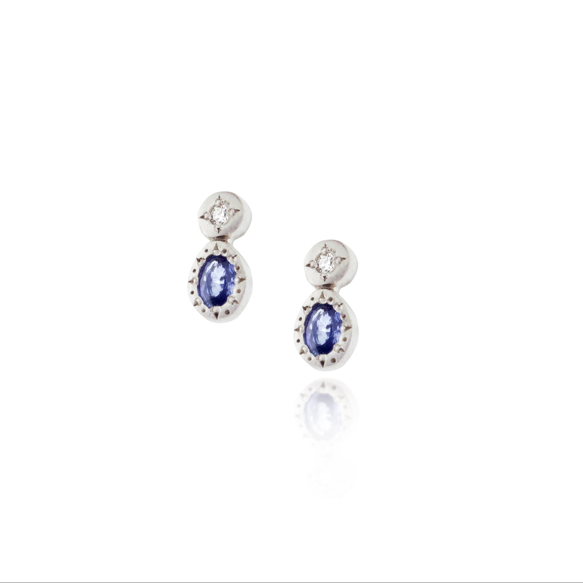 Oval and Round Studs