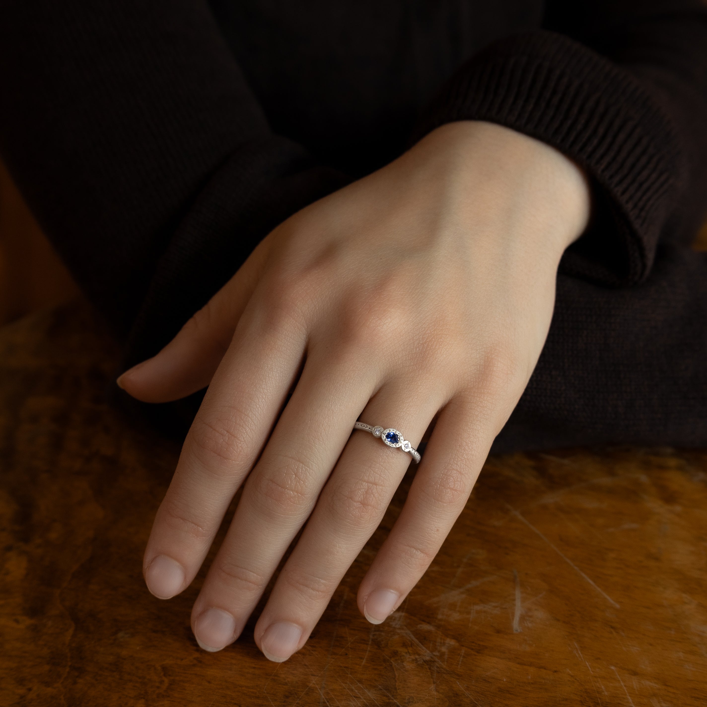 Oval & Round Charm Ring