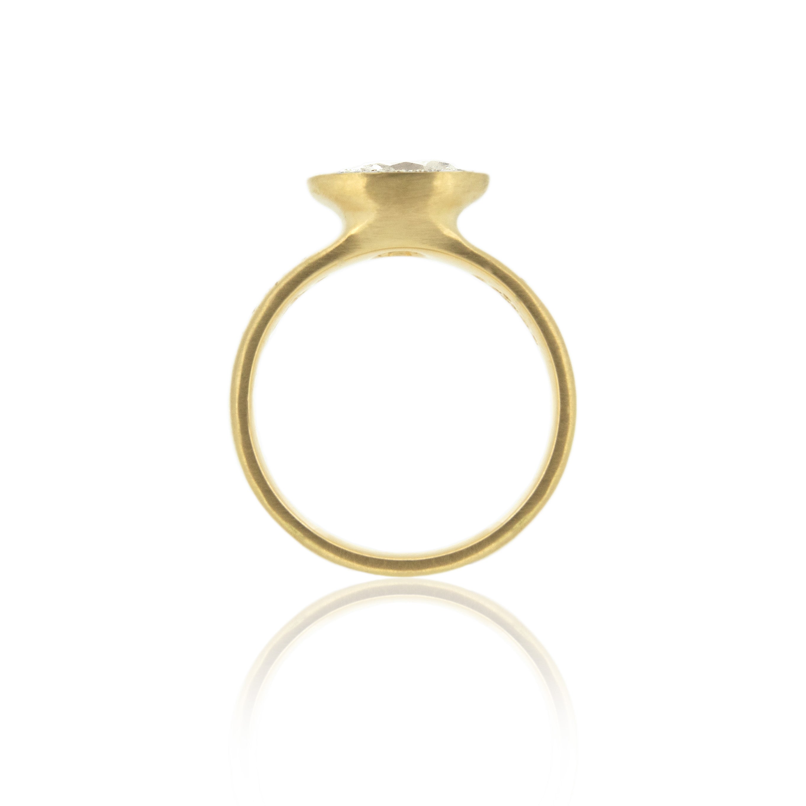 Oval Beaded Horizon Ring