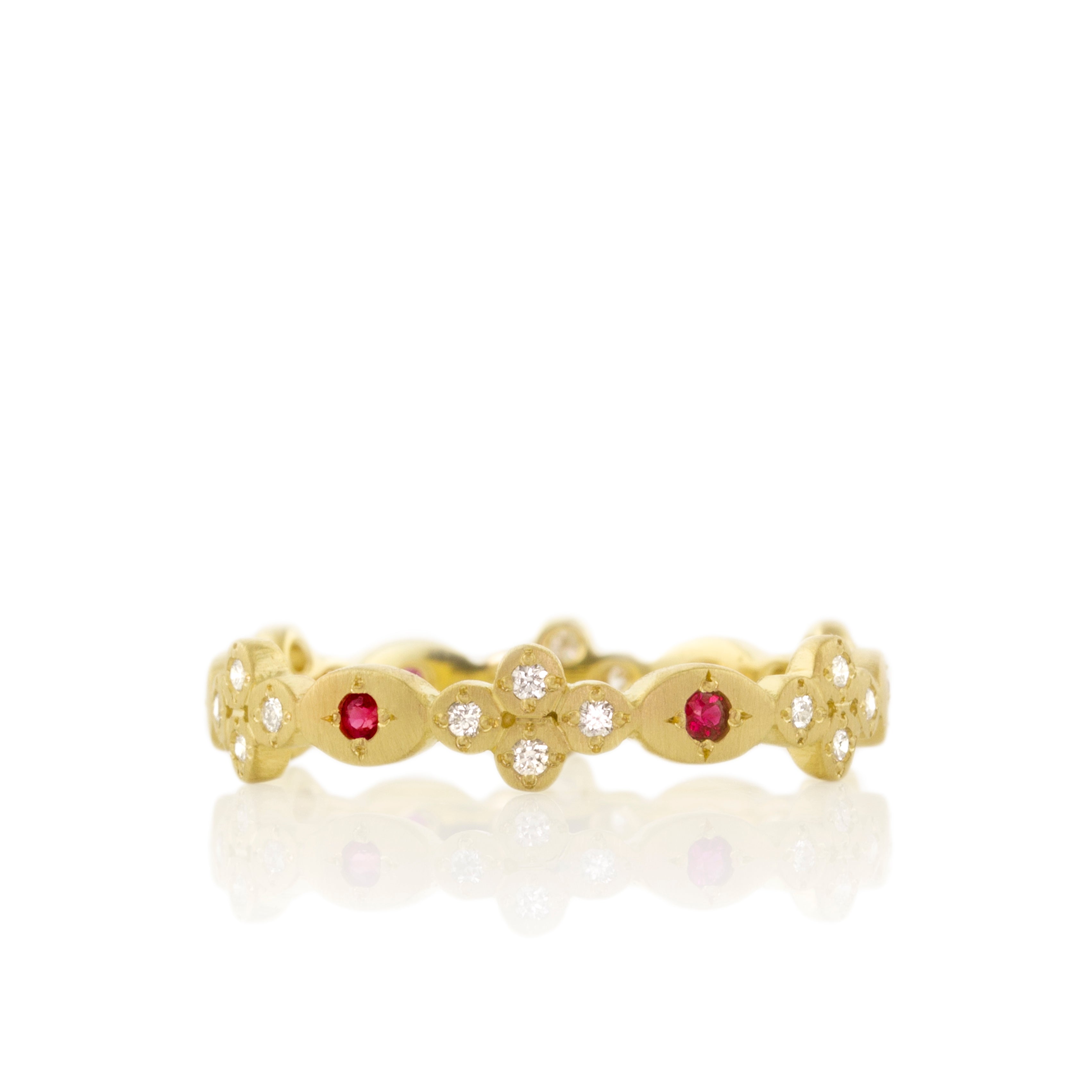 Pink Sapphire Clover Band