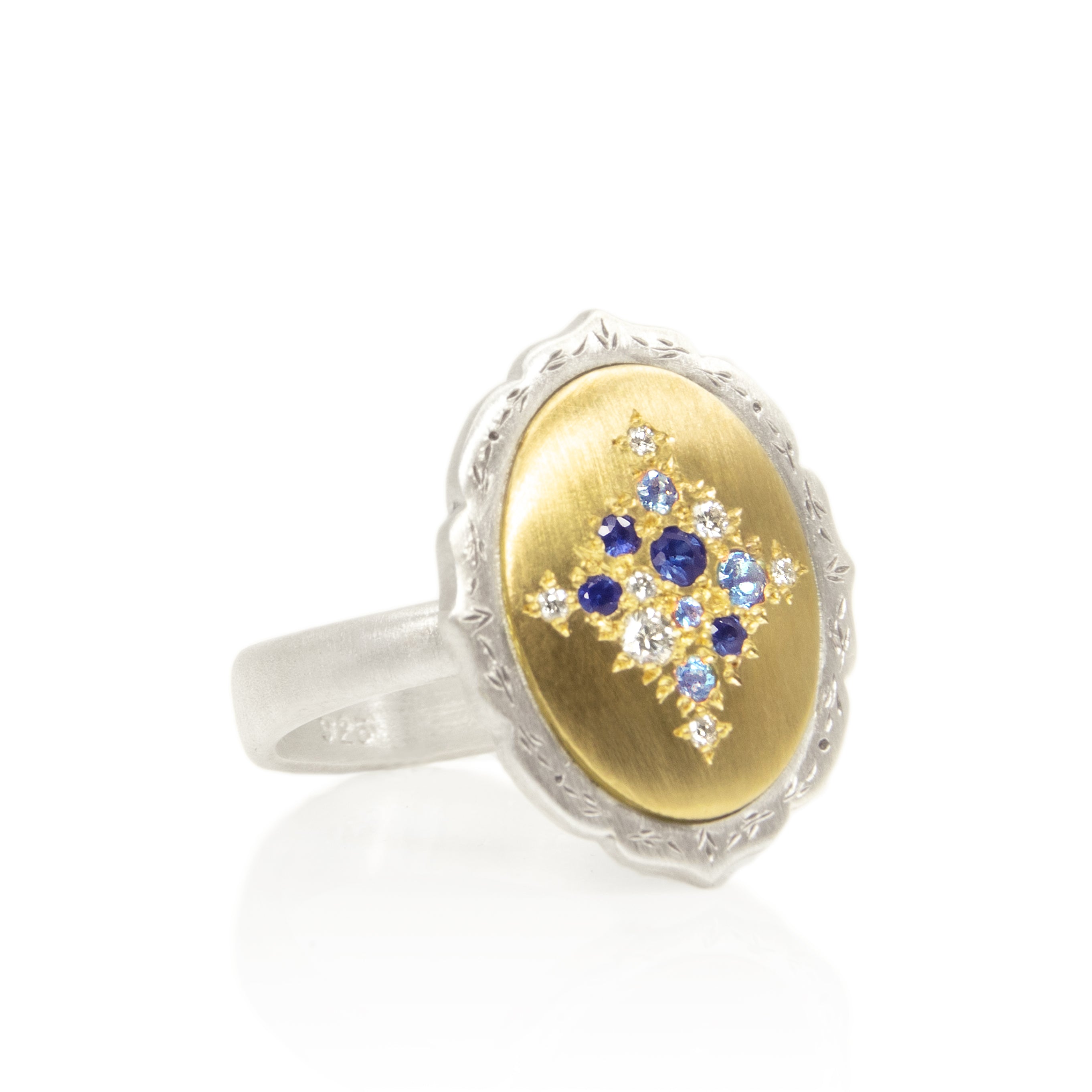 Oval Scallop Edge Ring