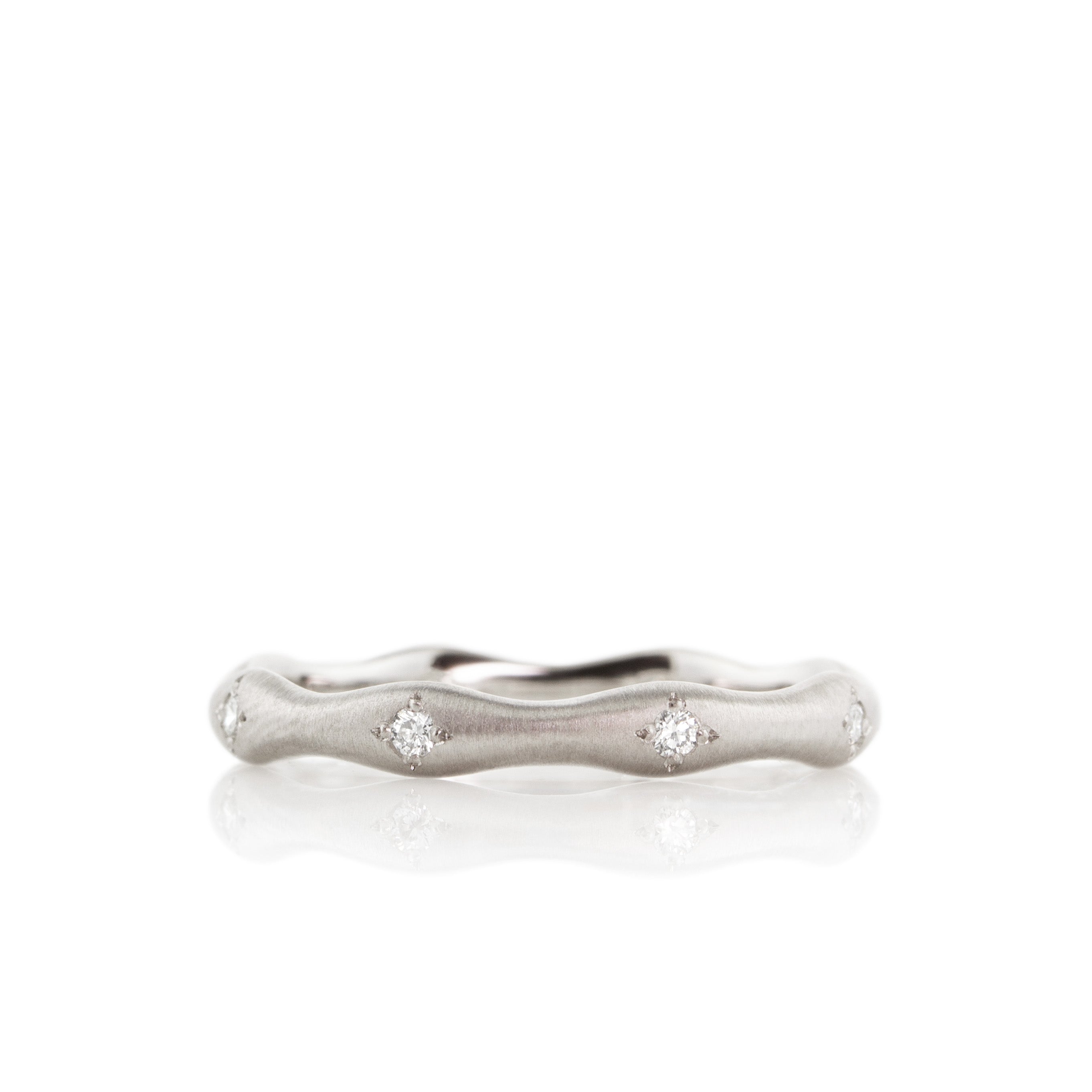 Wavy Stepping Stone Band in Platinum