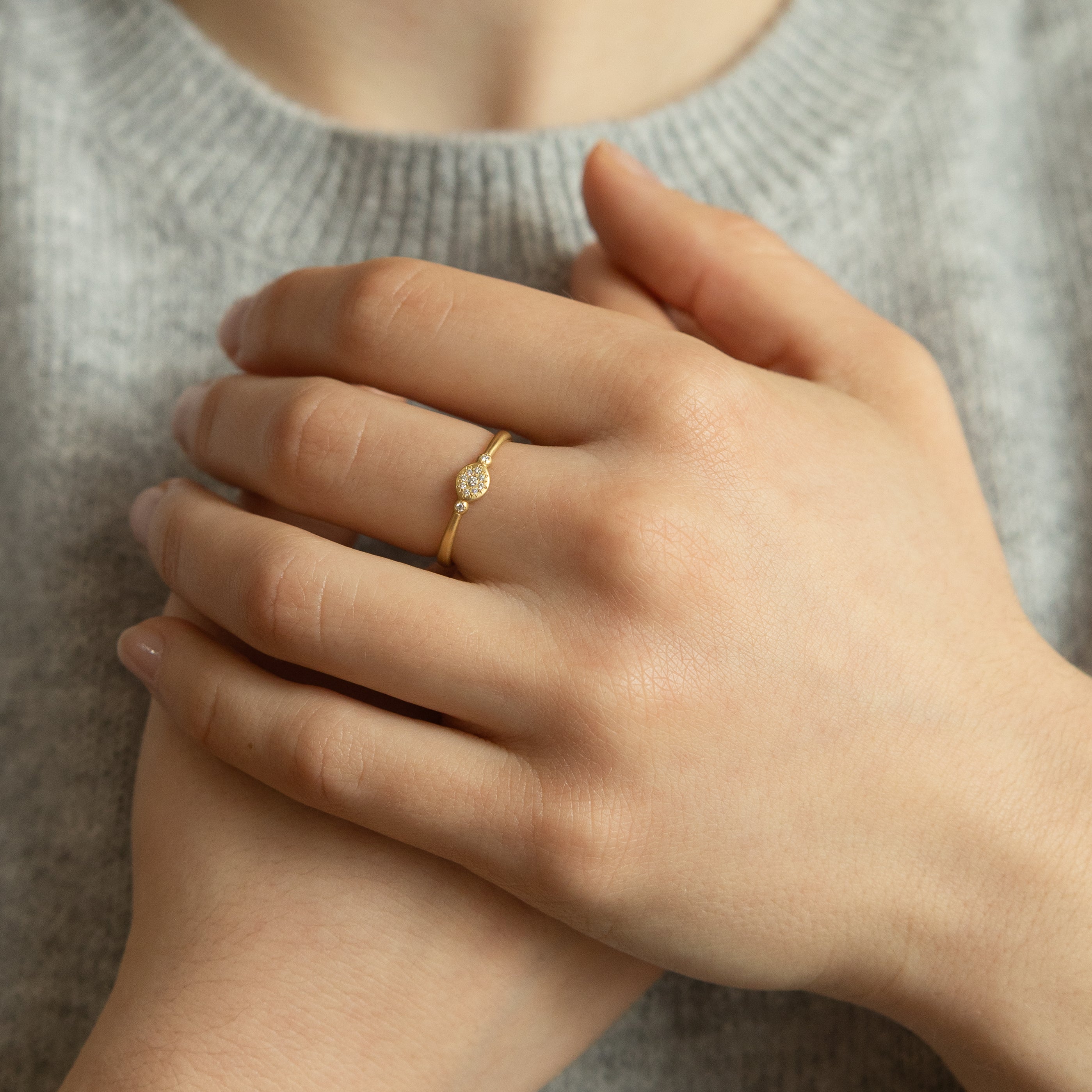 Oval Floret Charm Ring
