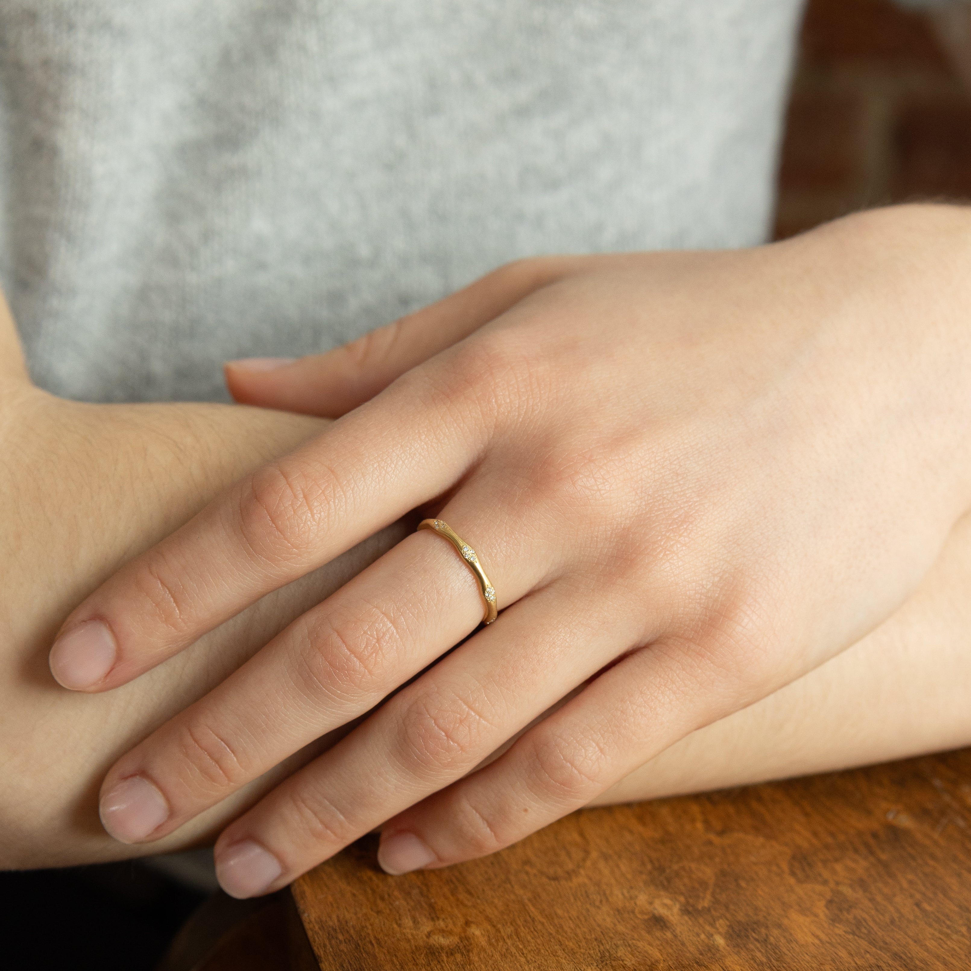 Thin Wavy Memories Band in Gold