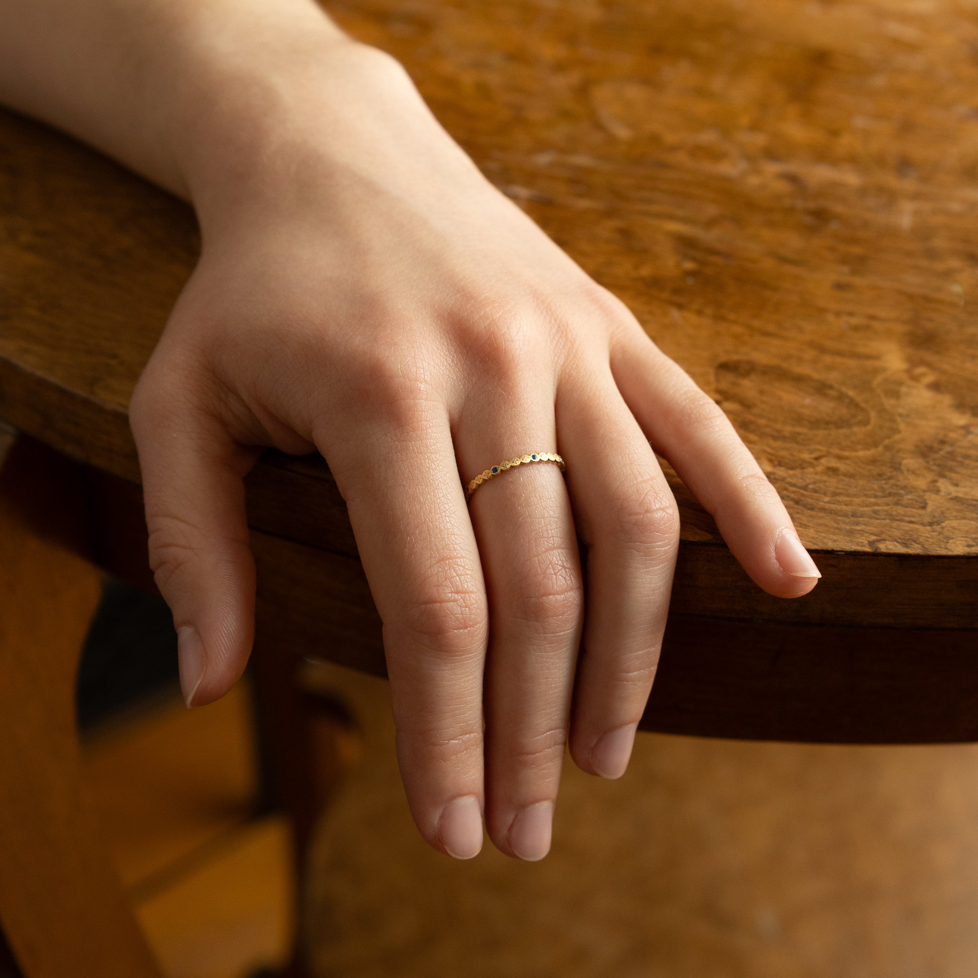 Sapphire River Rocks Thin Band