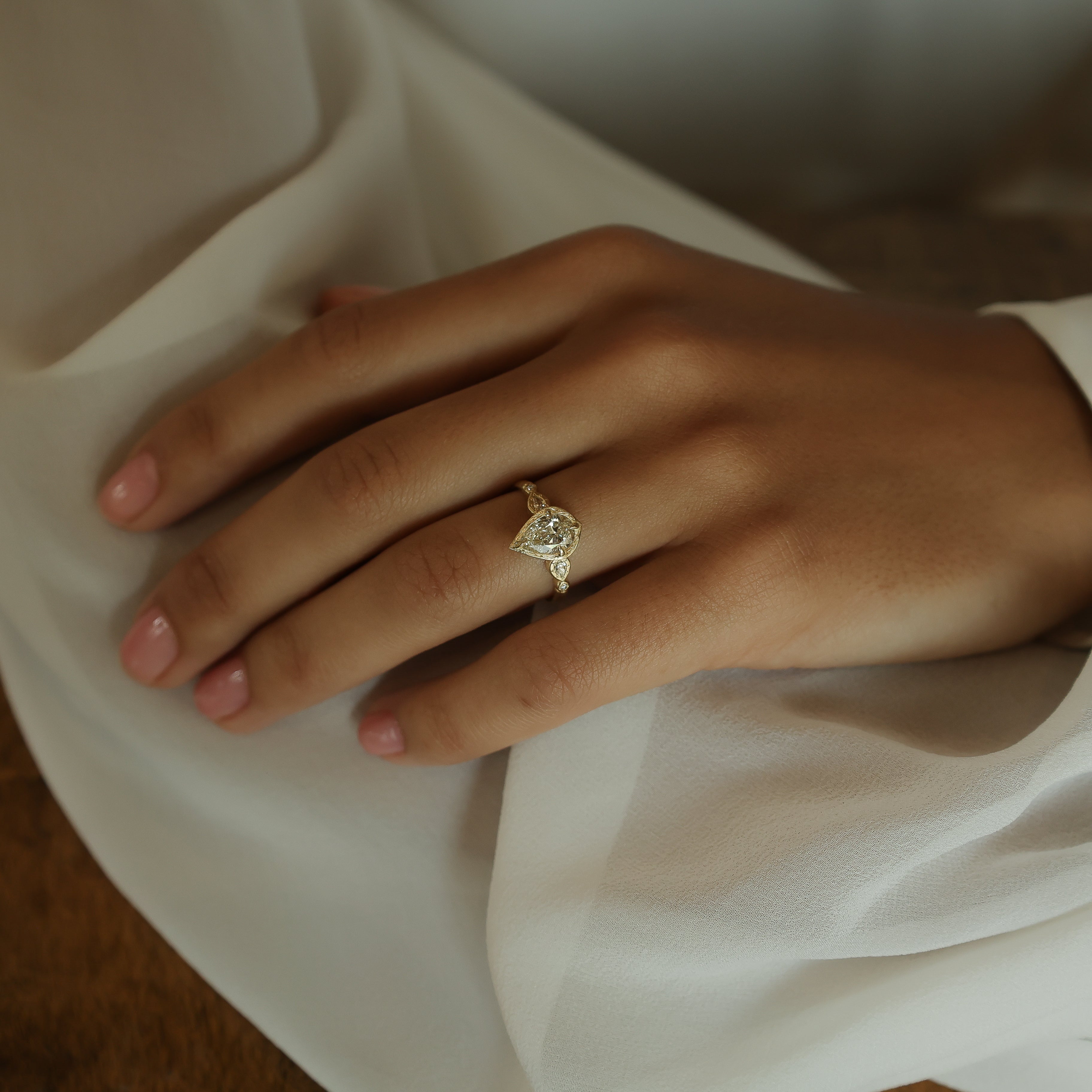 Pear Summer Lotus Ring - 1.01ct