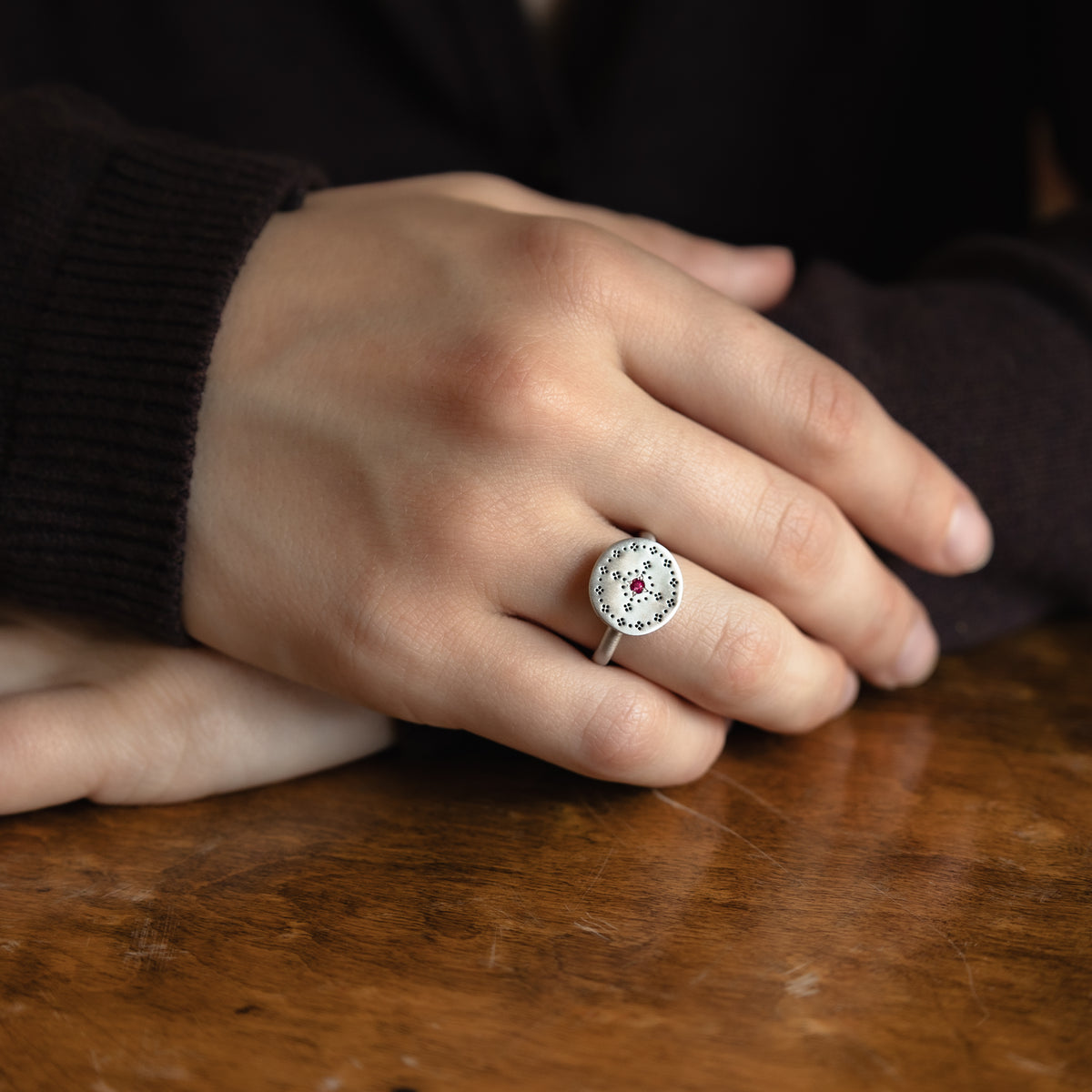 Nostalgia Ring