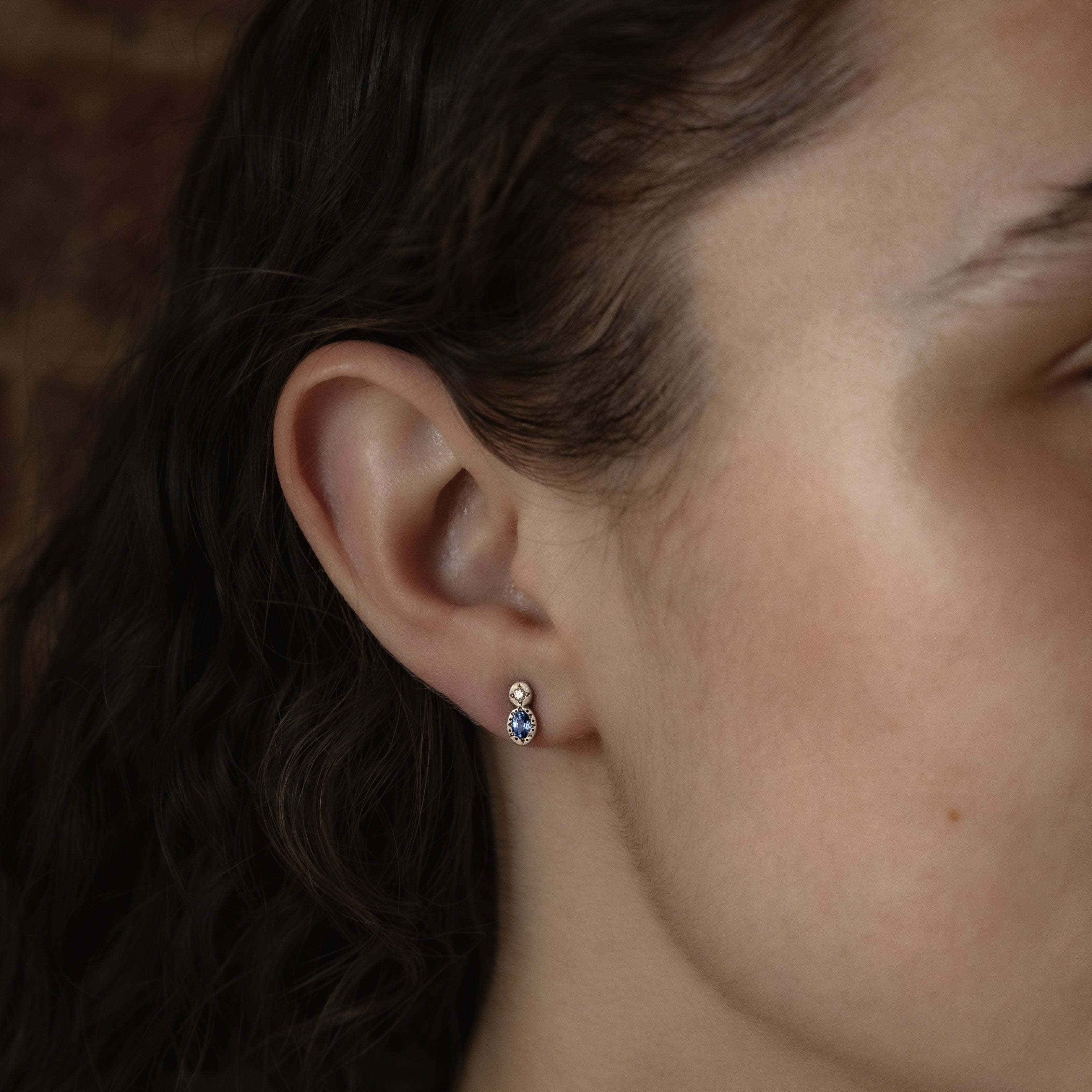 Oval and Round Studs