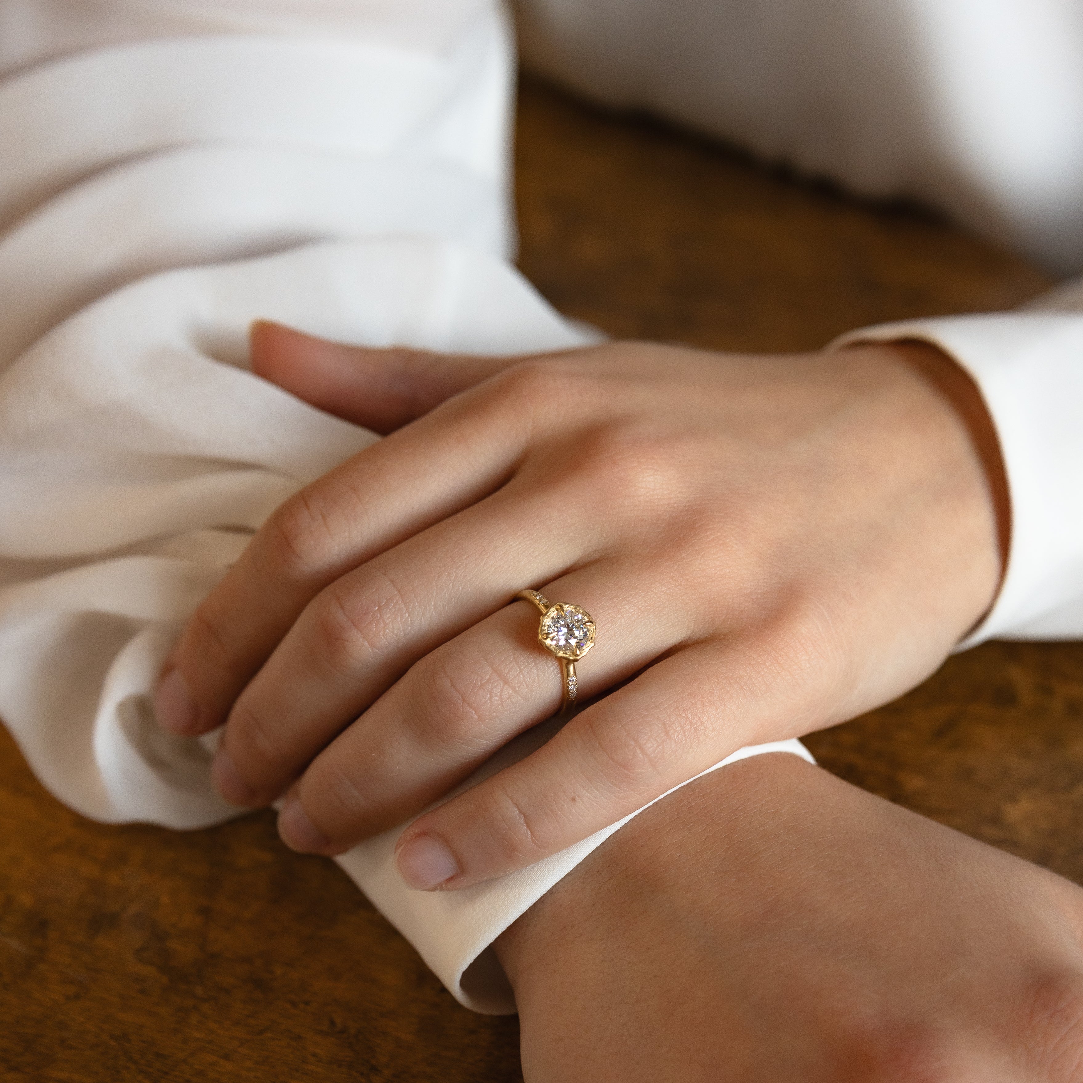 Round Lotus Ring - 1.01ct