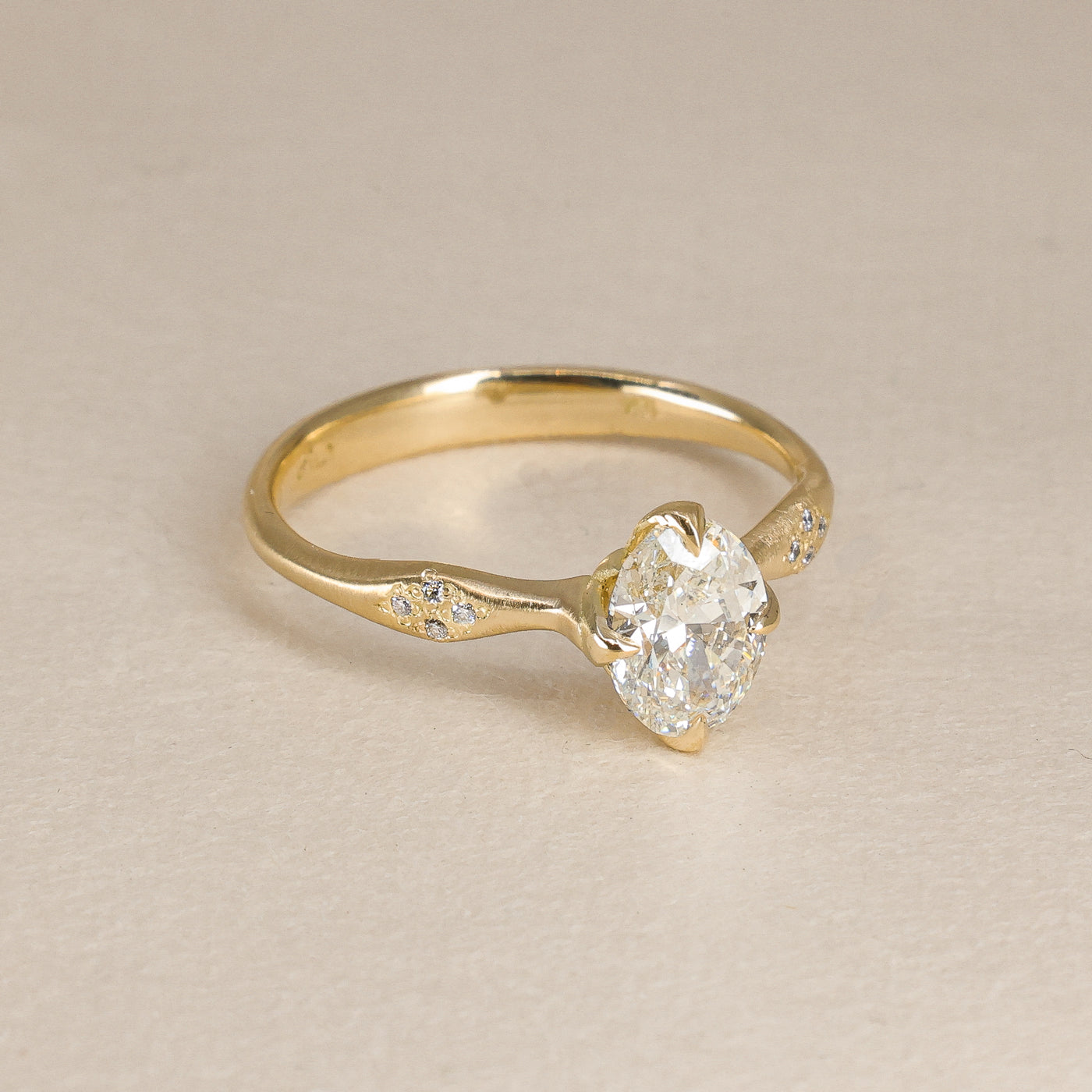 Oval Rosebud Ring