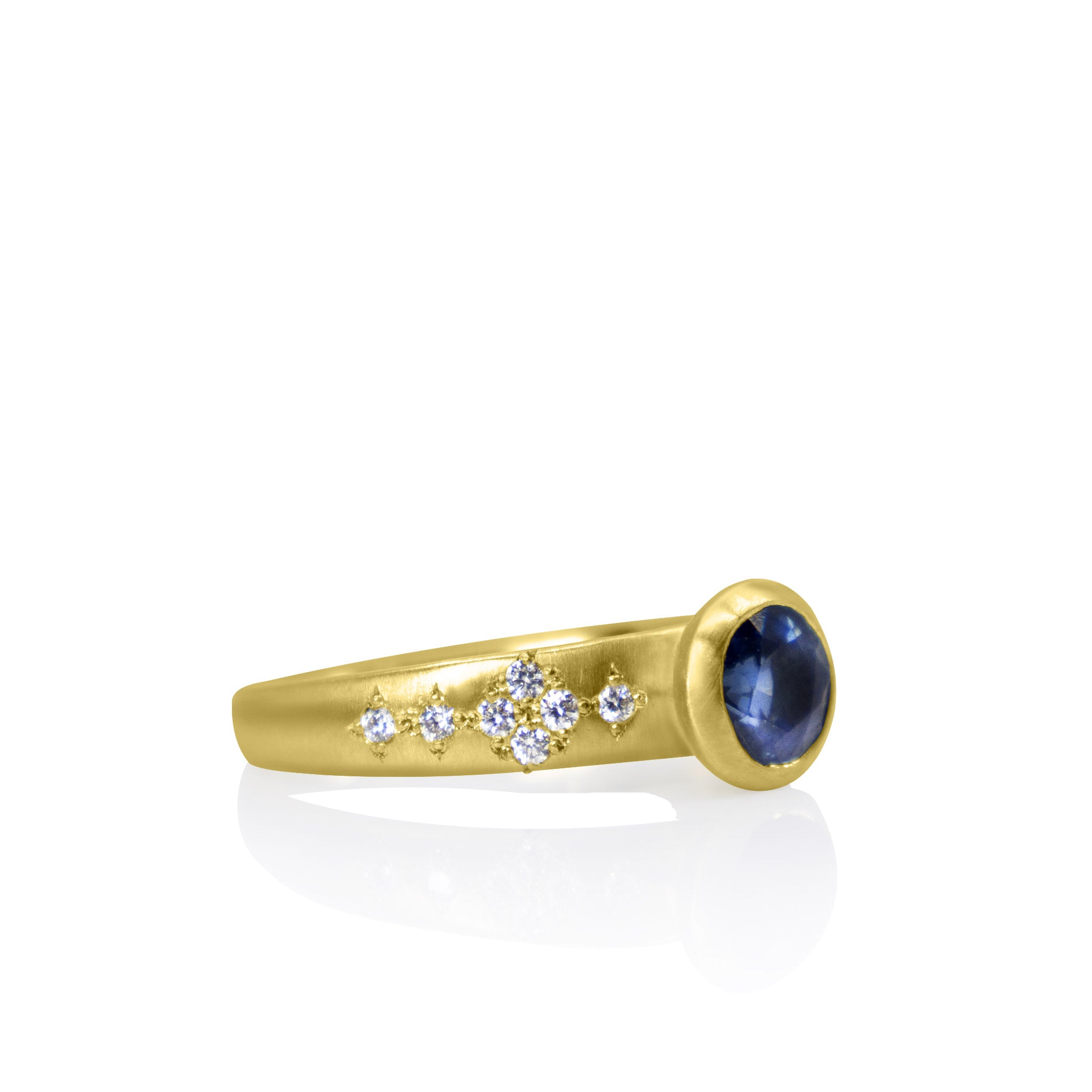 Memories Sapphire Ring