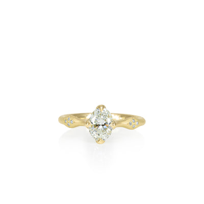 Oval Rosebud Ring