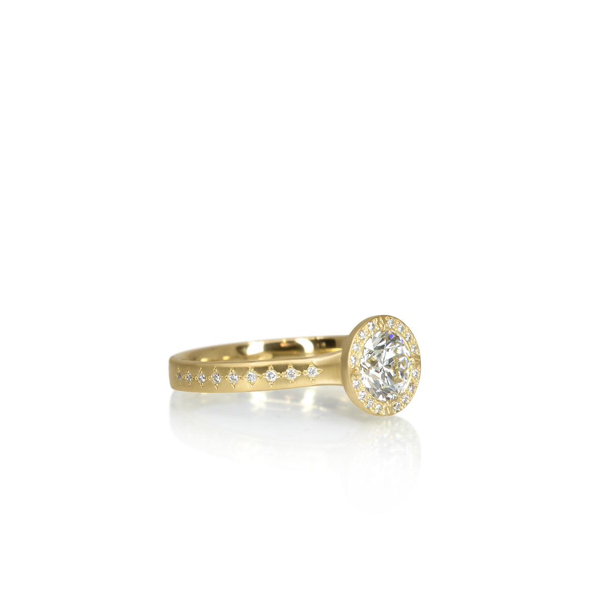 Round Woven Halo Ring