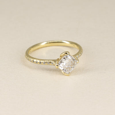 Cushion Rosehip Solitaire
