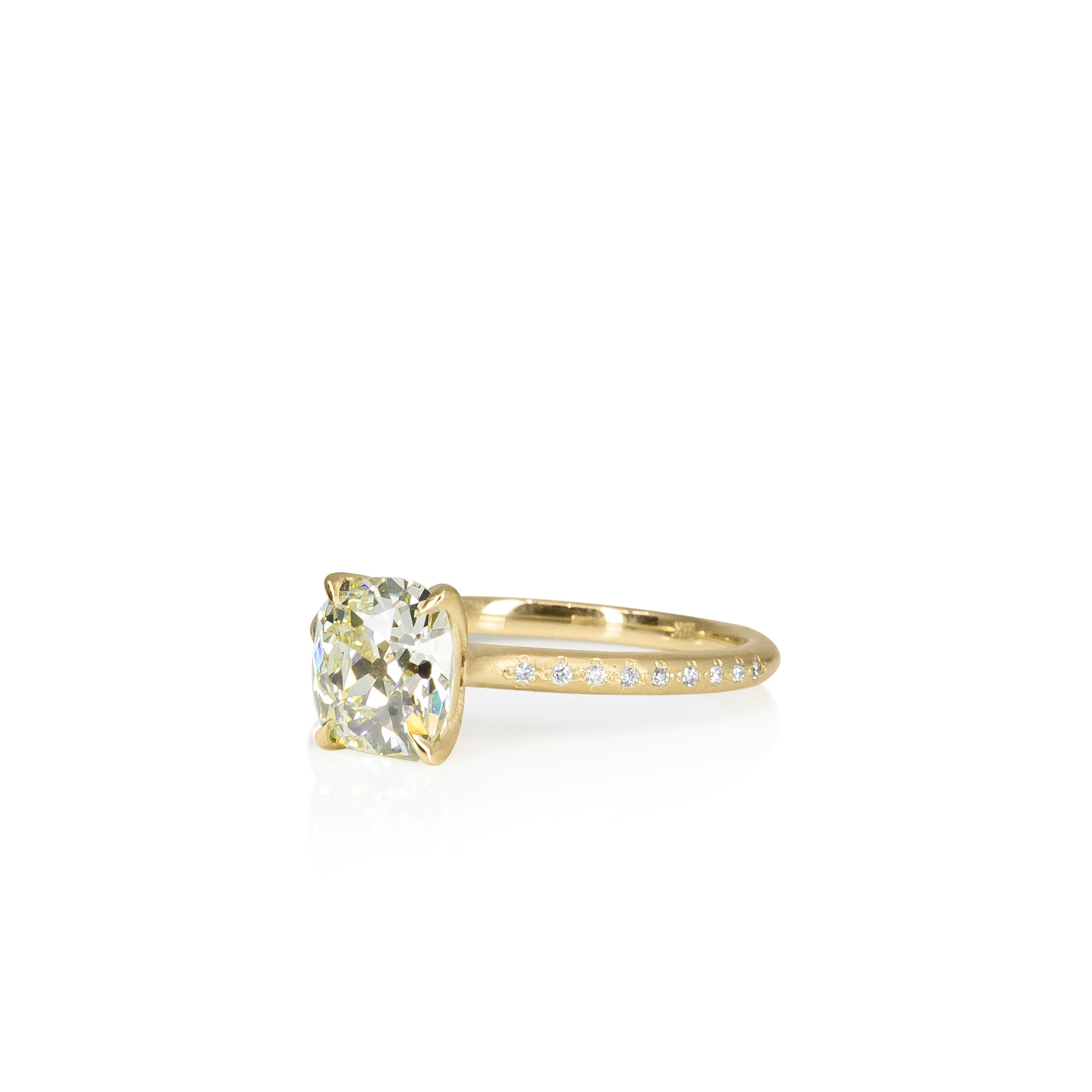 Old Mine Brilliant Rosehip Ring