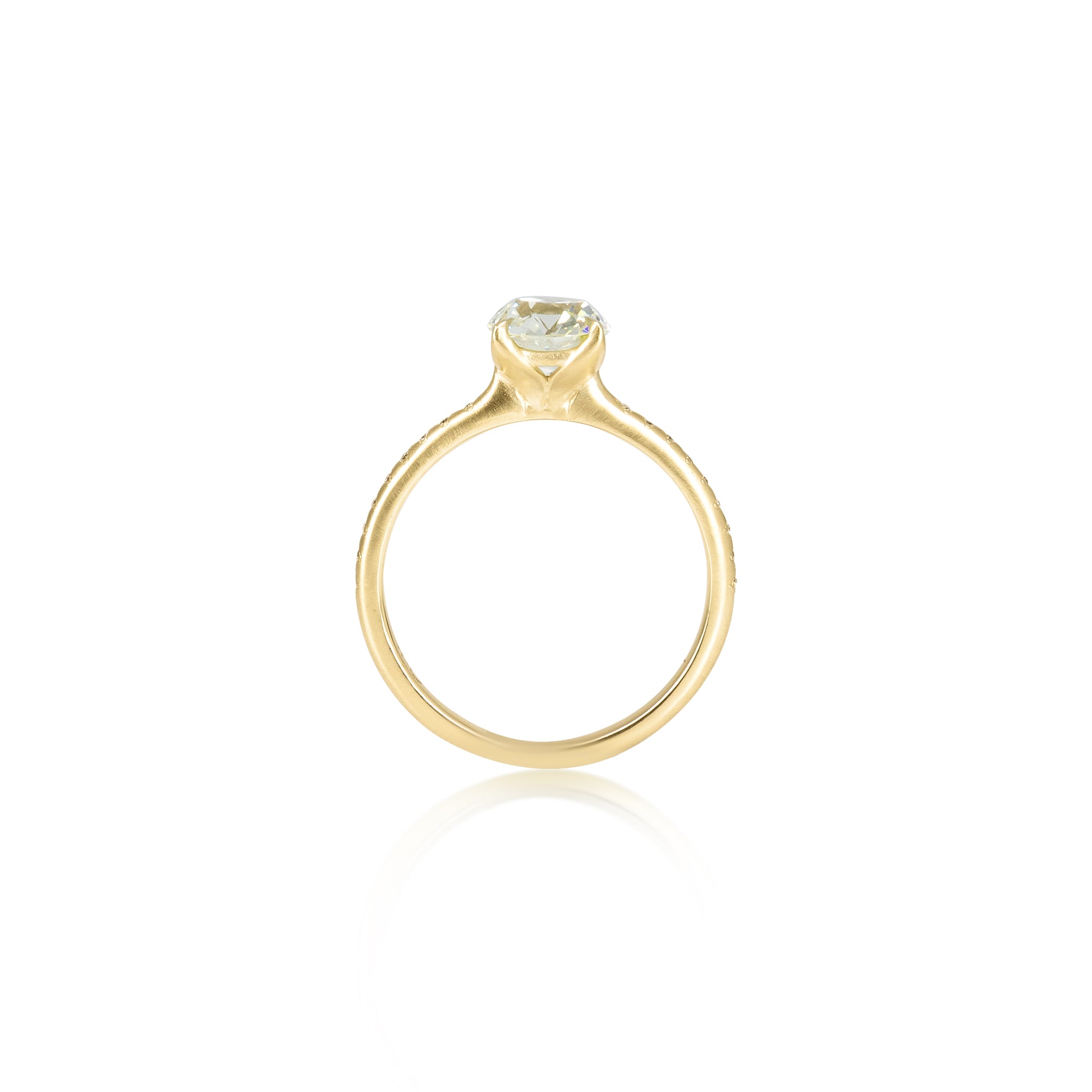 Old Mine Brilliant Rosehip Ring