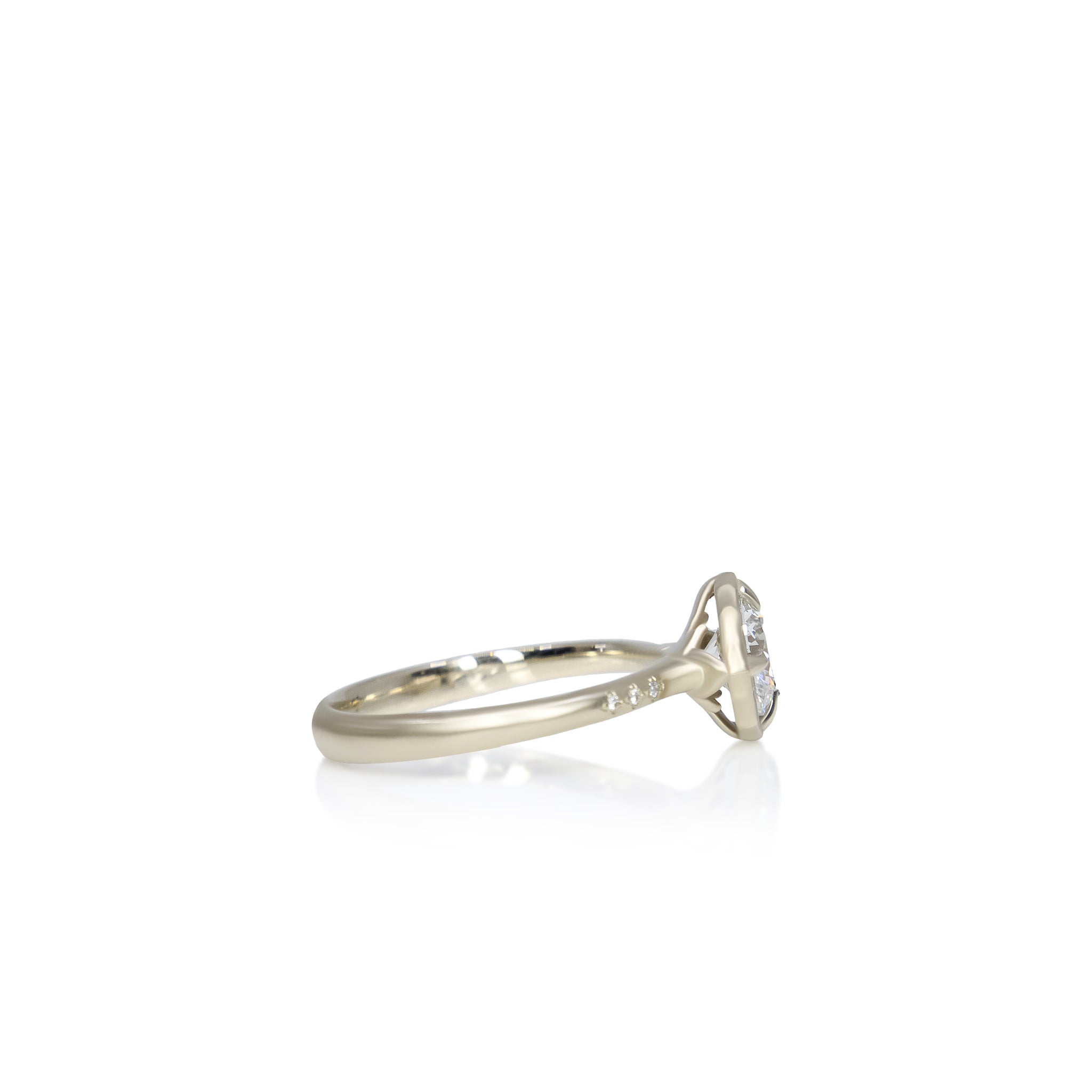 Round Lotus Ring - 1.00ct
