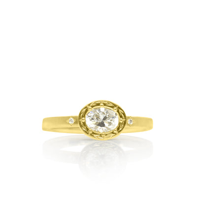 Oval Basket Ring with Engraving